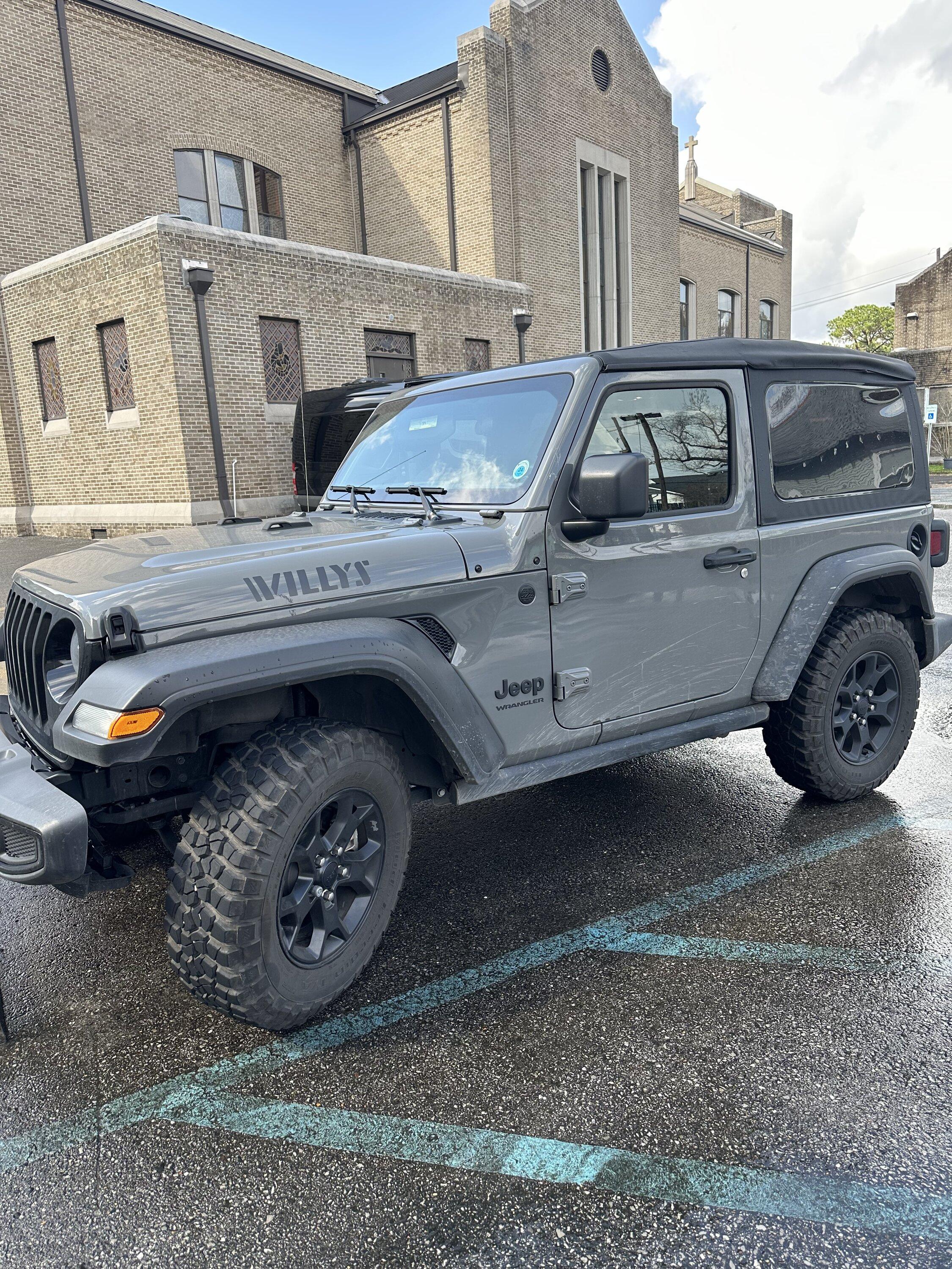 Ford Bronco I made the switch (Jeep to Bronco) 6DF38312-FDF9-41FD-B83B-9CFF33503EA7