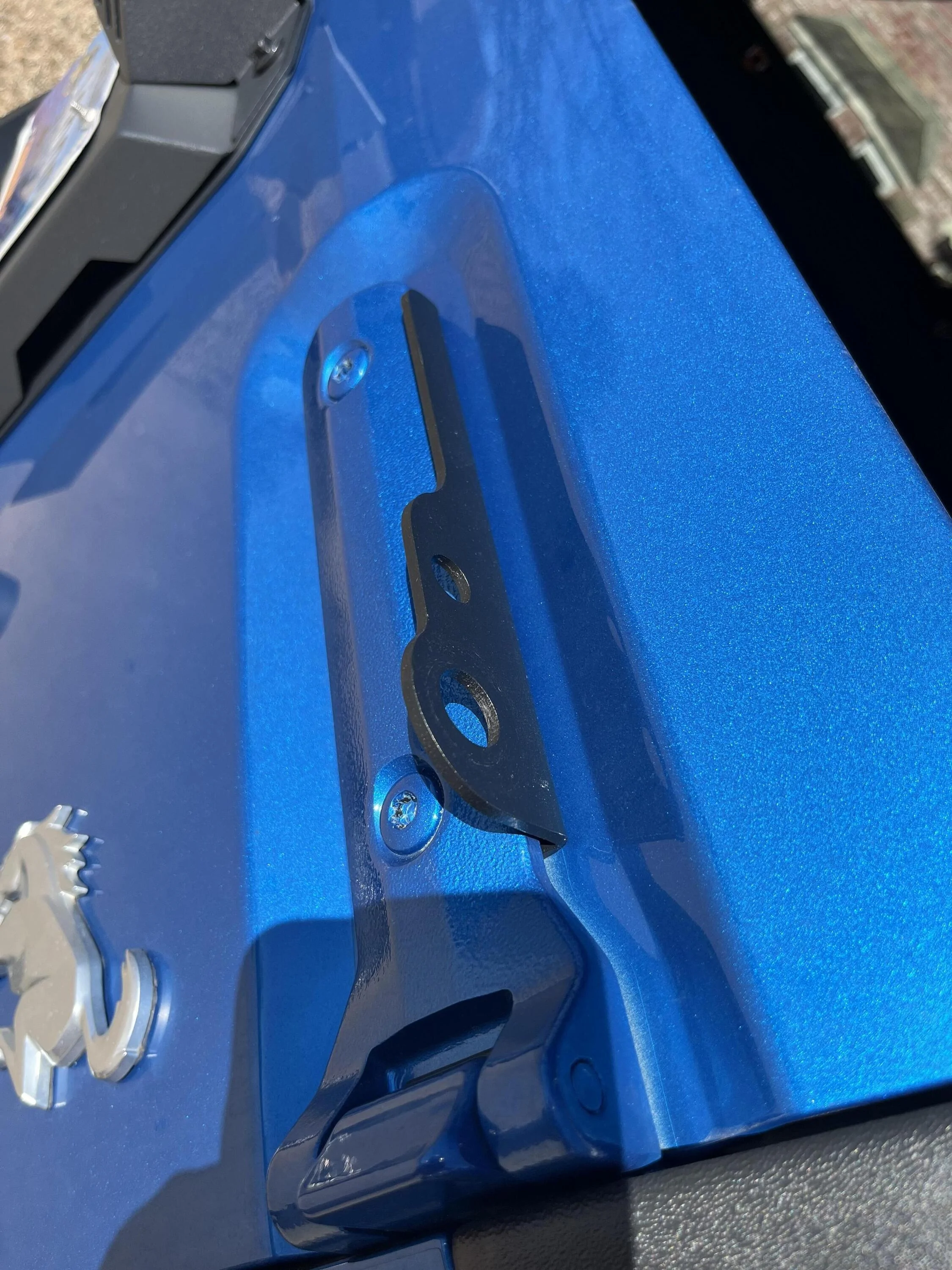 Ford Bronco Sand / Dune flag mount 19cjGvC