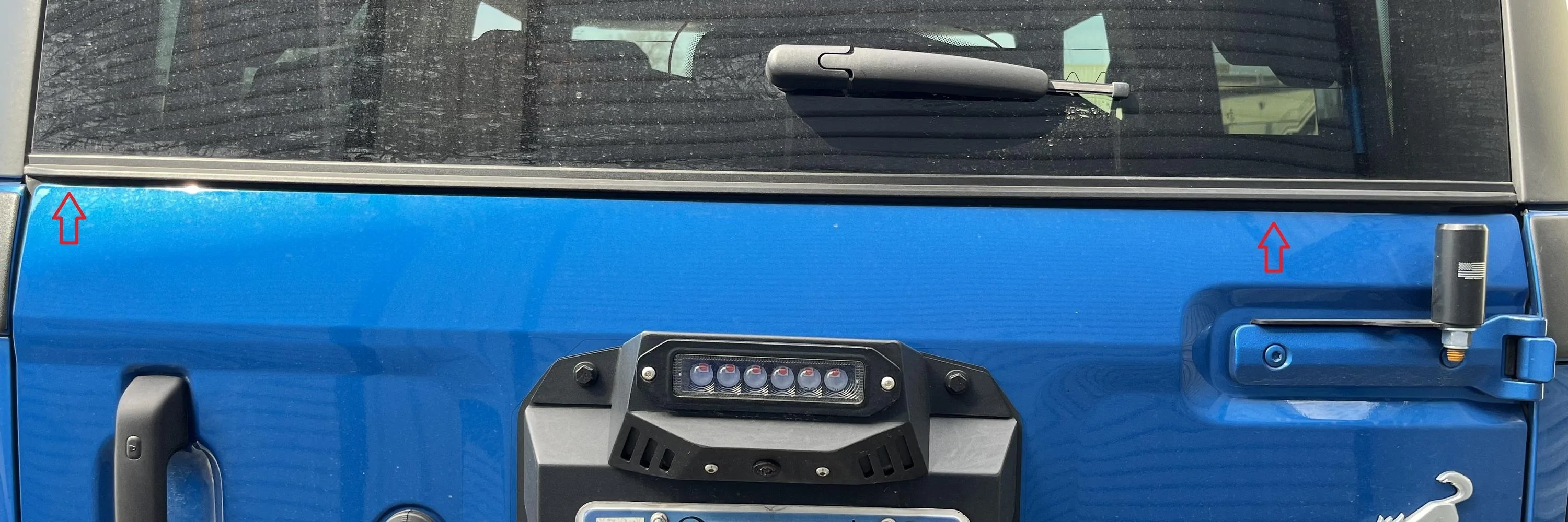 Ford Bronco Does your tailgate brush the window when you close it? oeFtosU