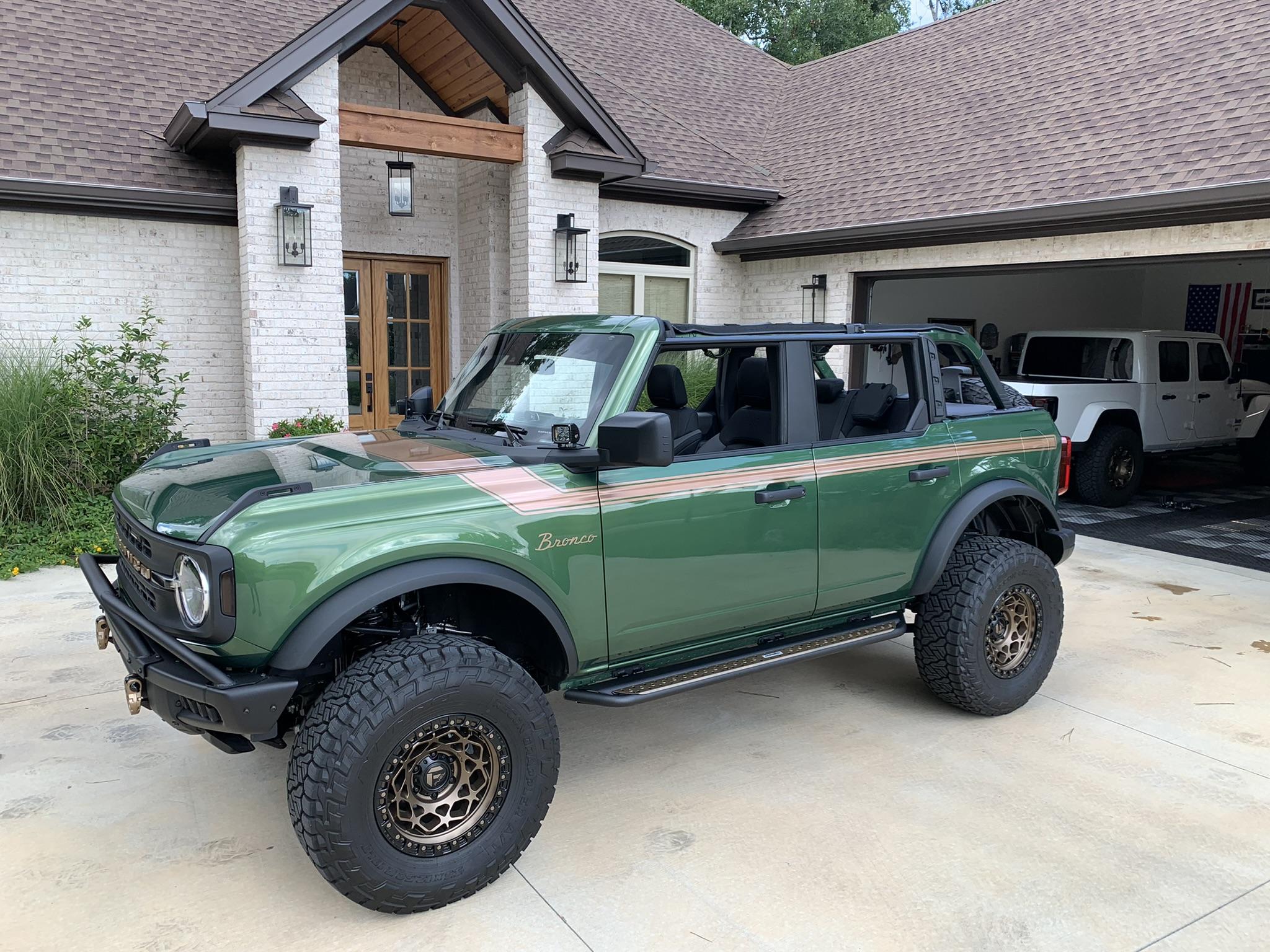 Ford Bronco Put any cool / unique vinyl decals on your Bronco?  Let's see them! C6C2FCA7-5C54-4360-9720-1BECF2F78E41