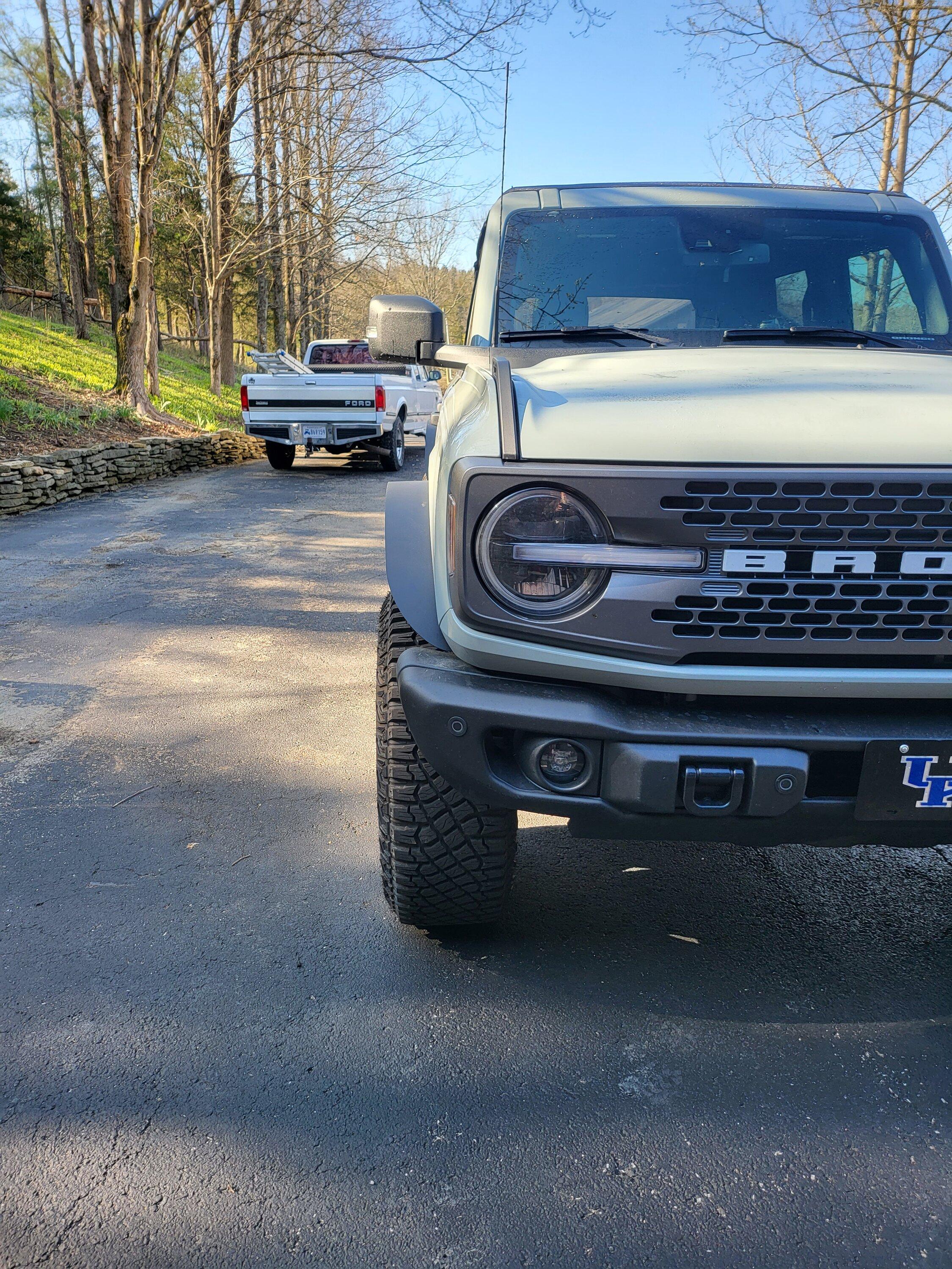 Ford Bronco OEDRO Metal Flares installed 20230330_101406