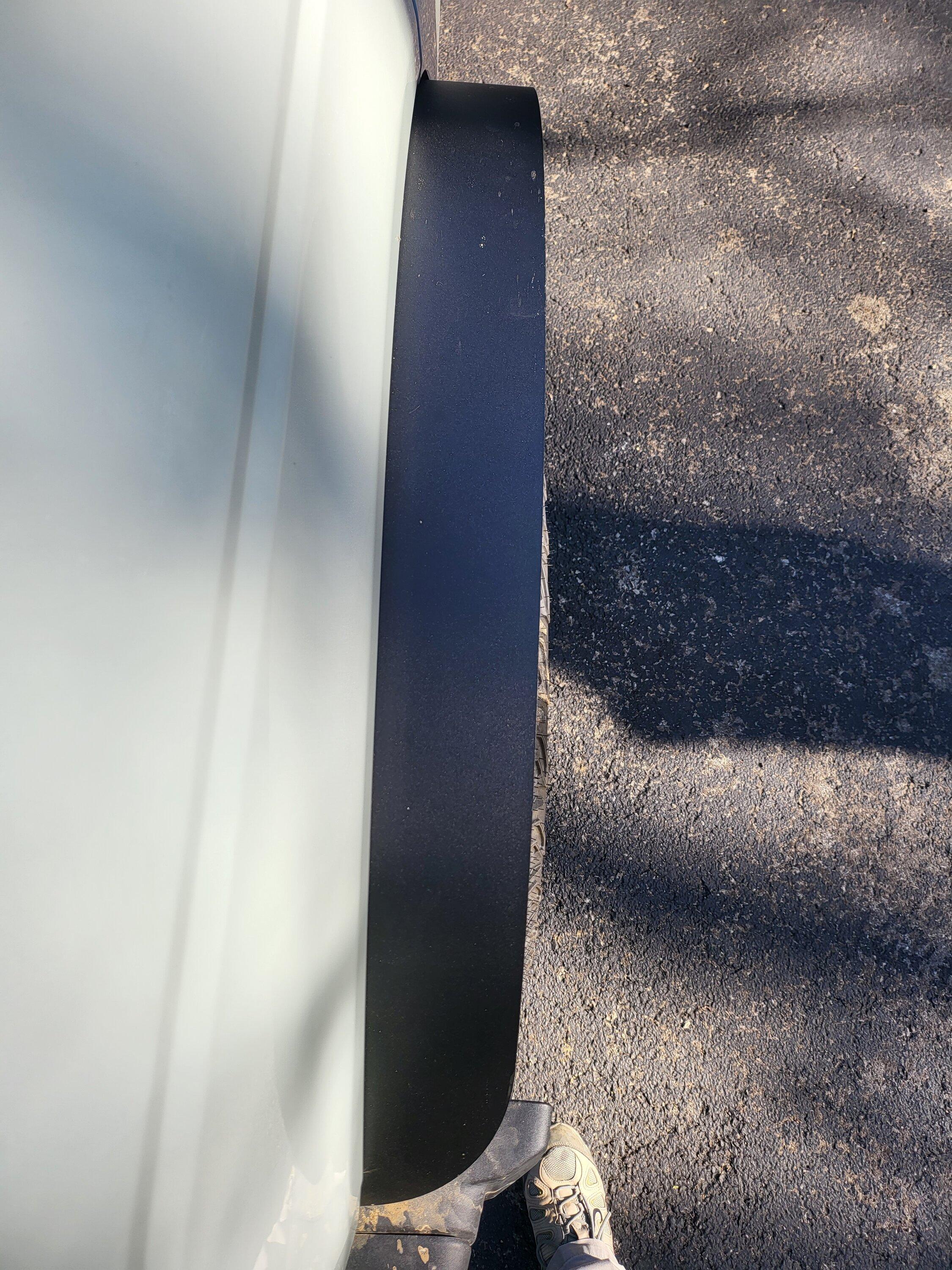 Ford Bronco OEDRO Metal Flares installed 20230330_101432
