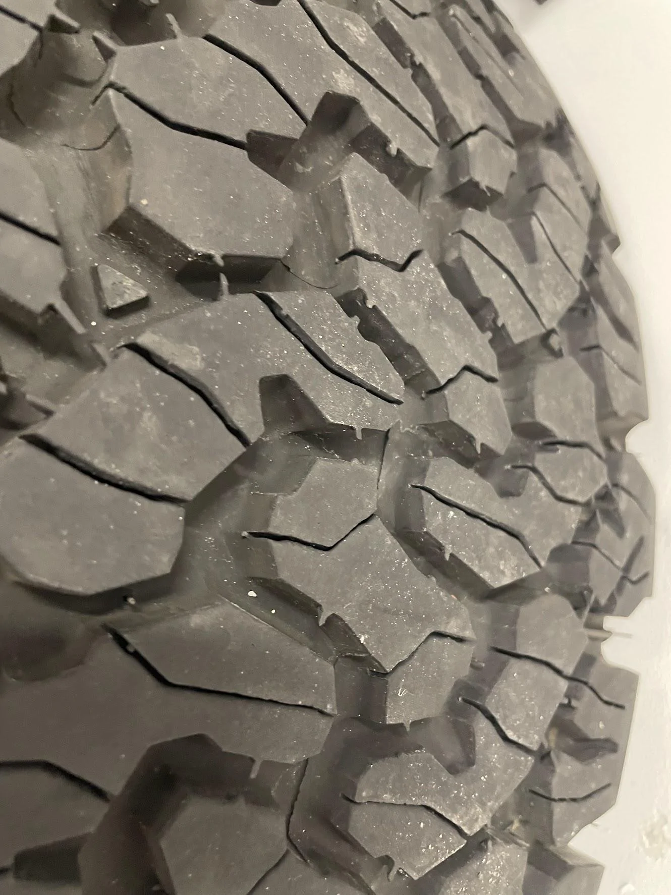 Ford Bronco Badlands optional wheels + tires IMG_4027