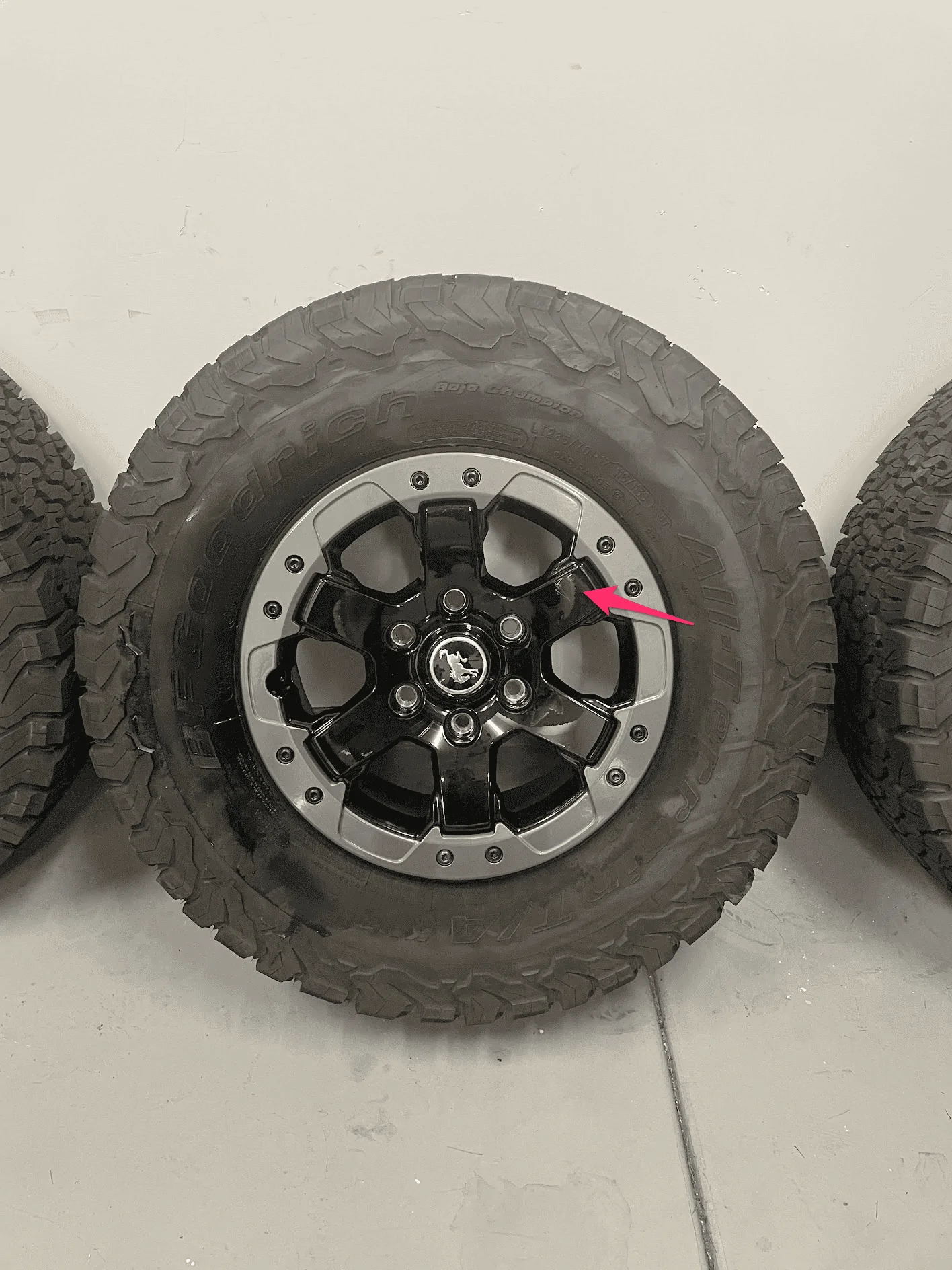 Ford Bronco Badlands optional wheels + tires Pasted_Image_3_30_23__10_21_PM