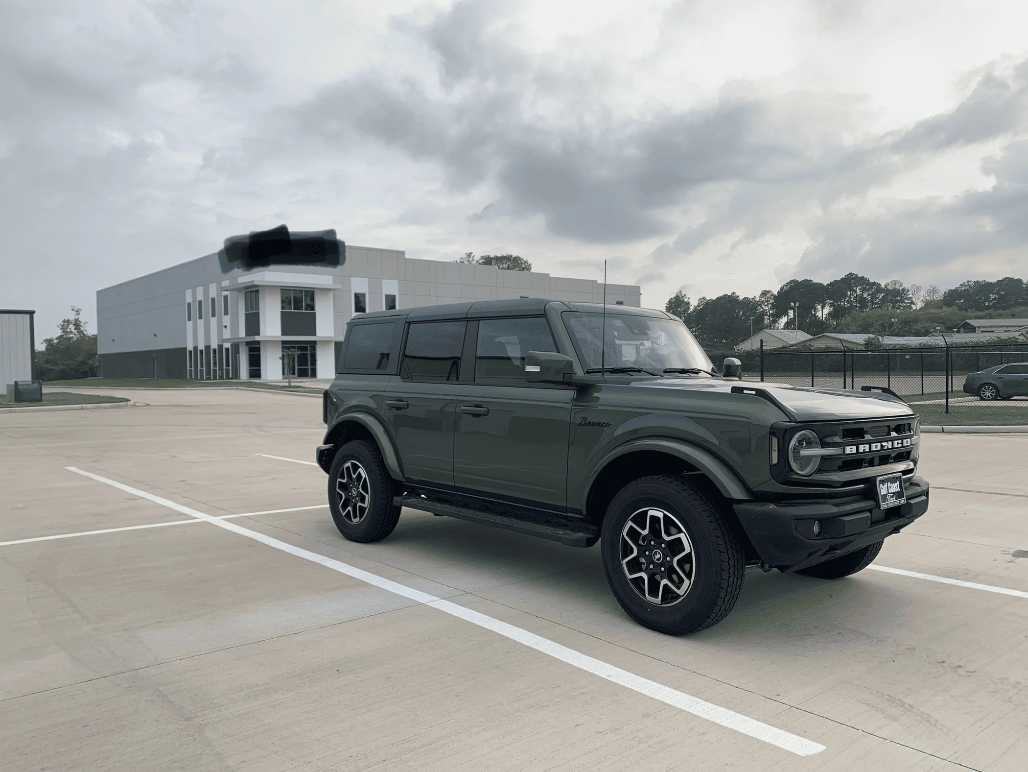Ford Bronco ERUPTION GREEN Bronco Club 1680275941462
