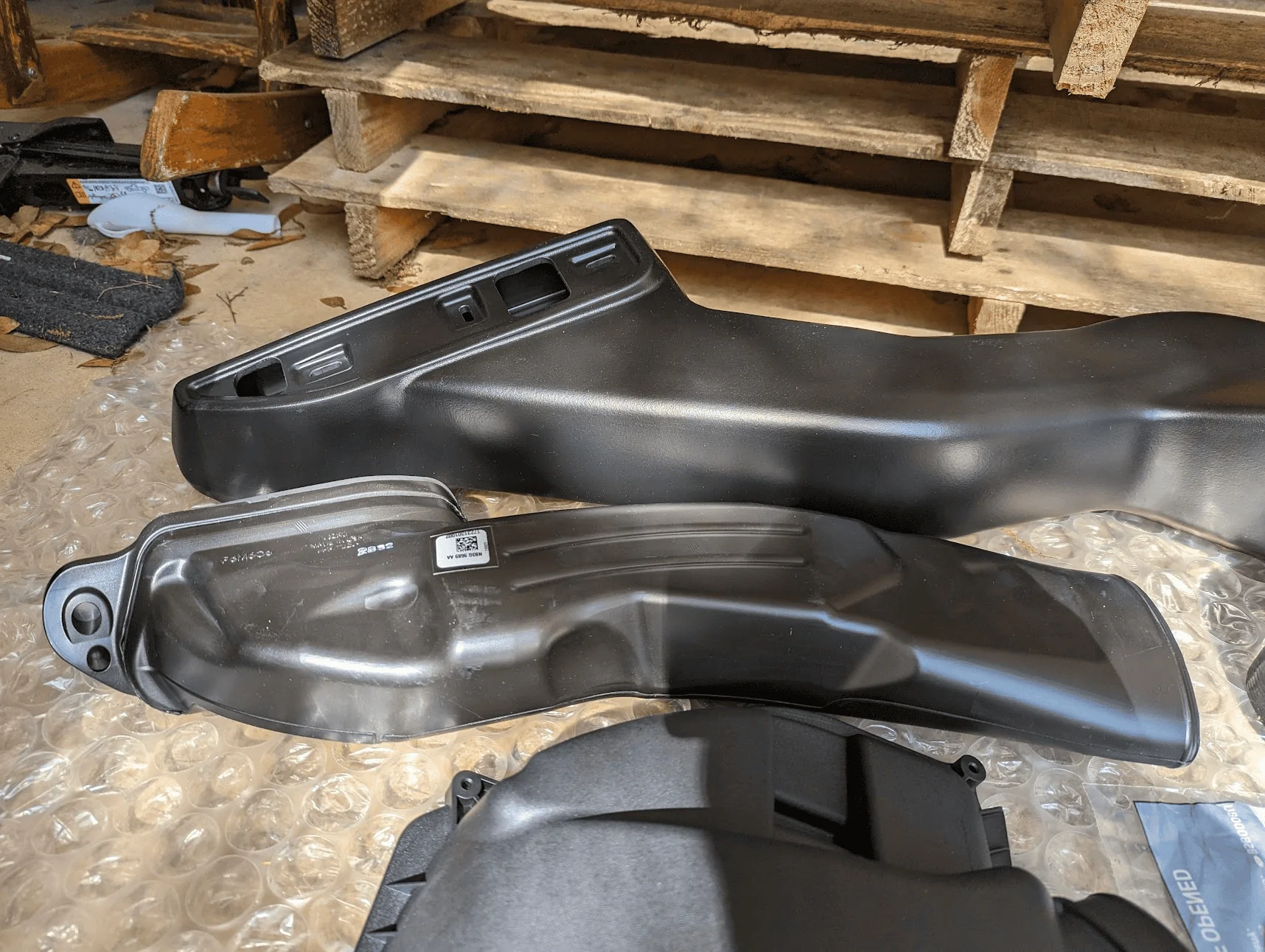 Ford Bronco Everglades Snorkel Installed on 2.7L Badlands Bronco [Update: Completed + Water Flow Test Video] 1680278941088