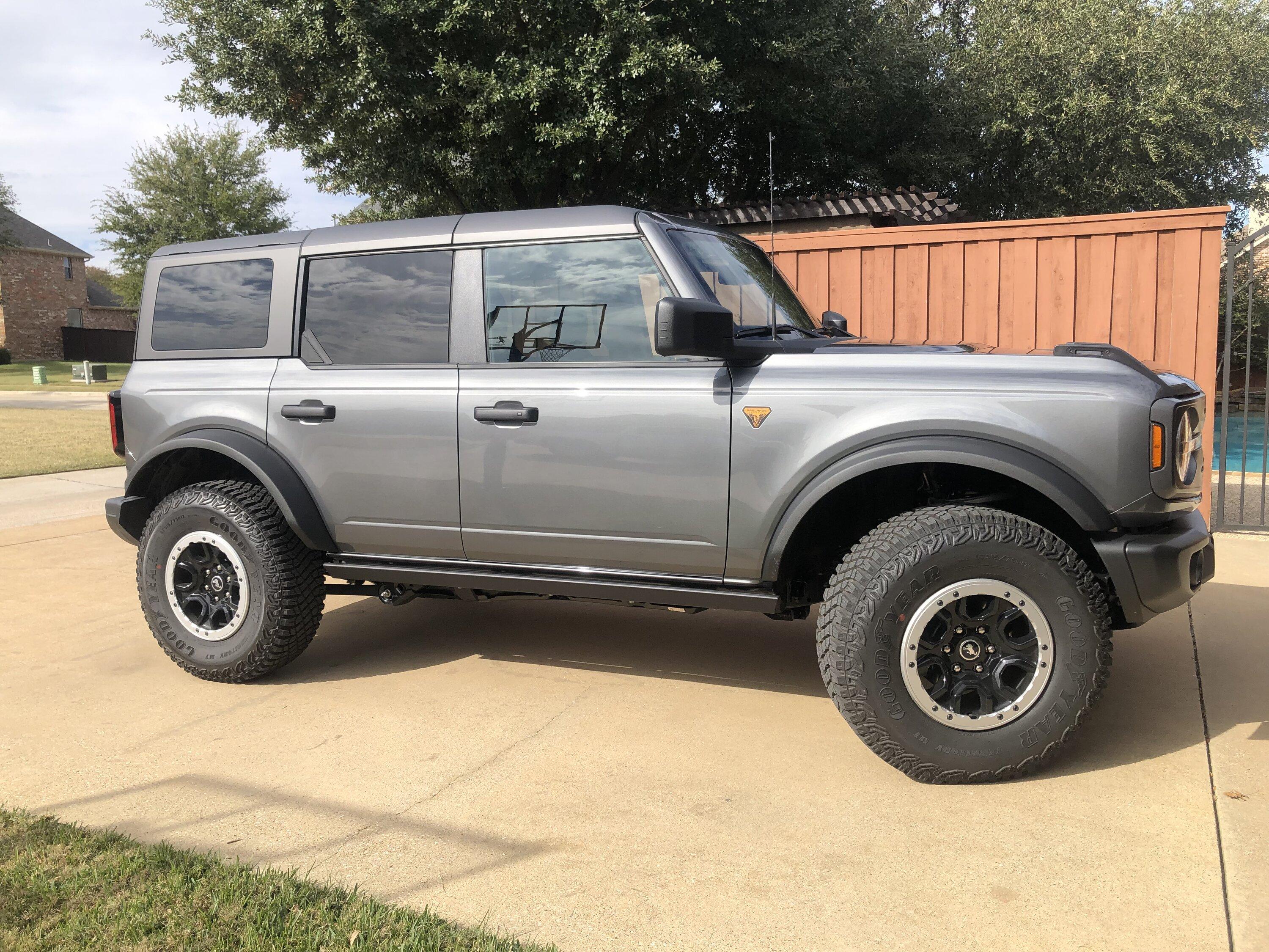 Ford Bronco 04/17/2023 Build Week IMG_1518