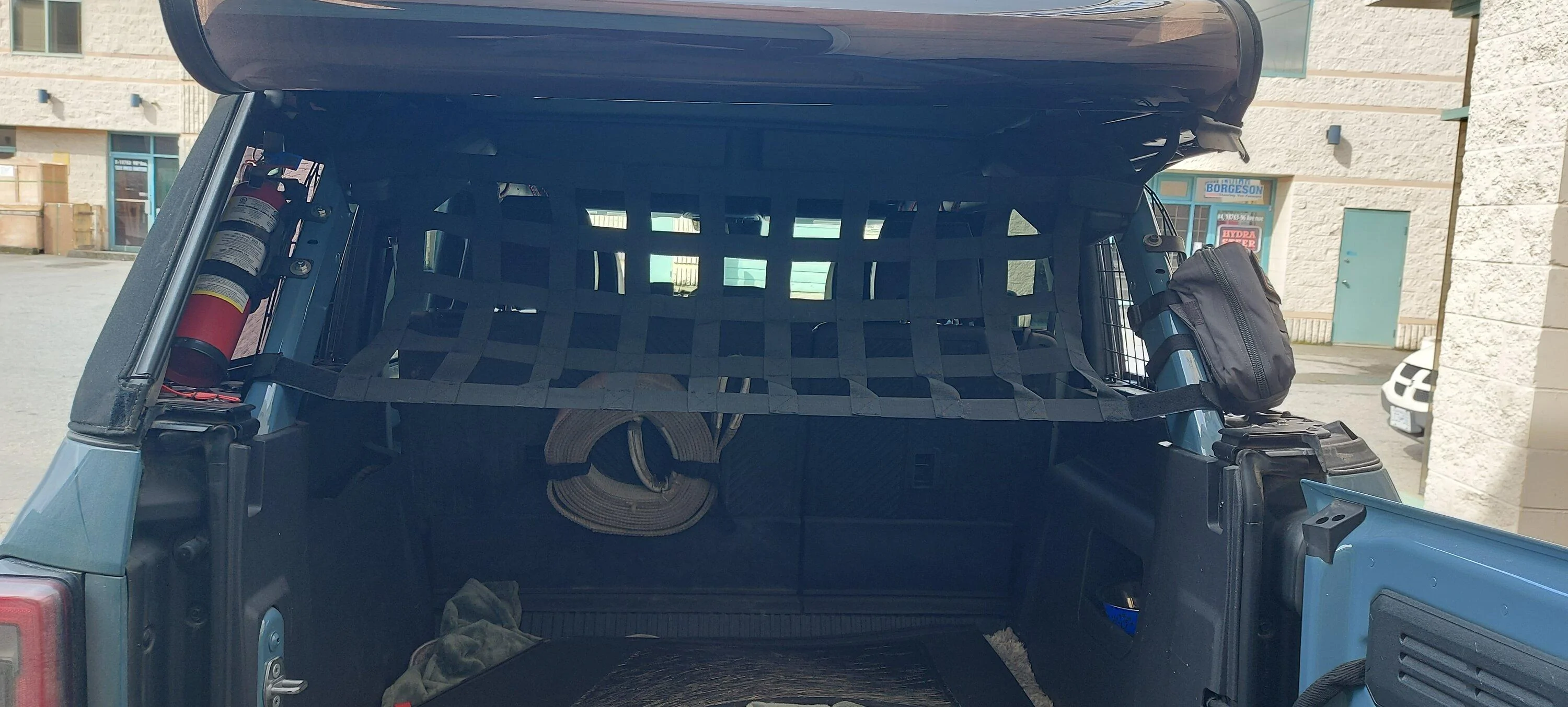 Ford Bronco Dog retention/ theft deterrent 20230401_113625