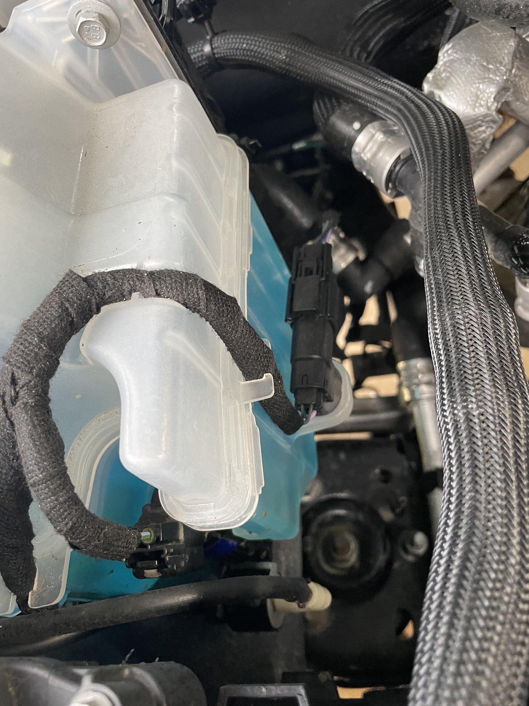 Ford Bronco Everglades Snorkel Installed on 2.7L Badlands Bronco [Update: Completed + Water Flow Test Video] 146013AA-C939-47A2-8F73-9104FE590B22