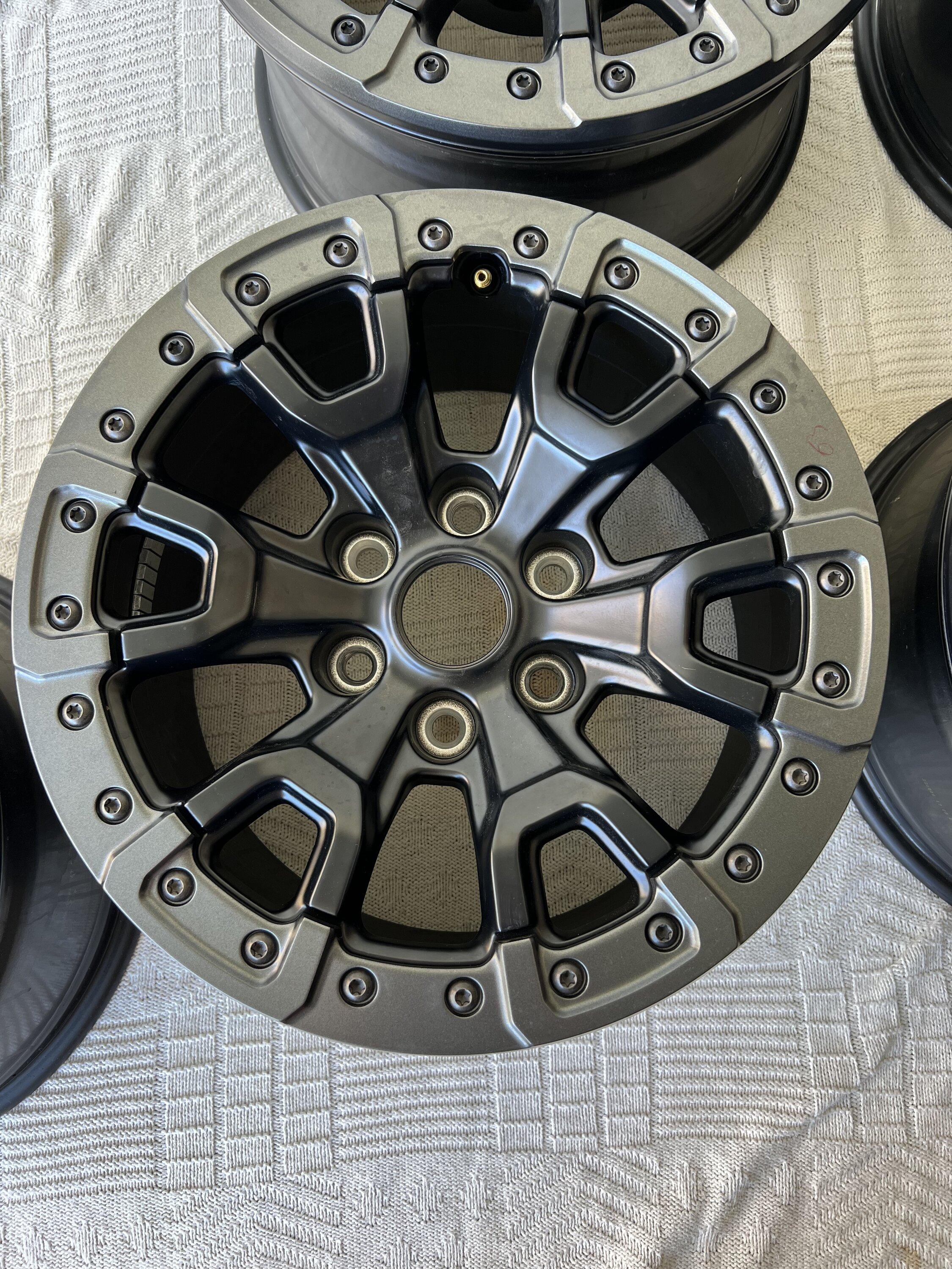 Ford Bronco OEM Raptor Beadlock Capable Rims $1900 B7E1E915-5DB4-4DD9-B24F-F6835786C59B
