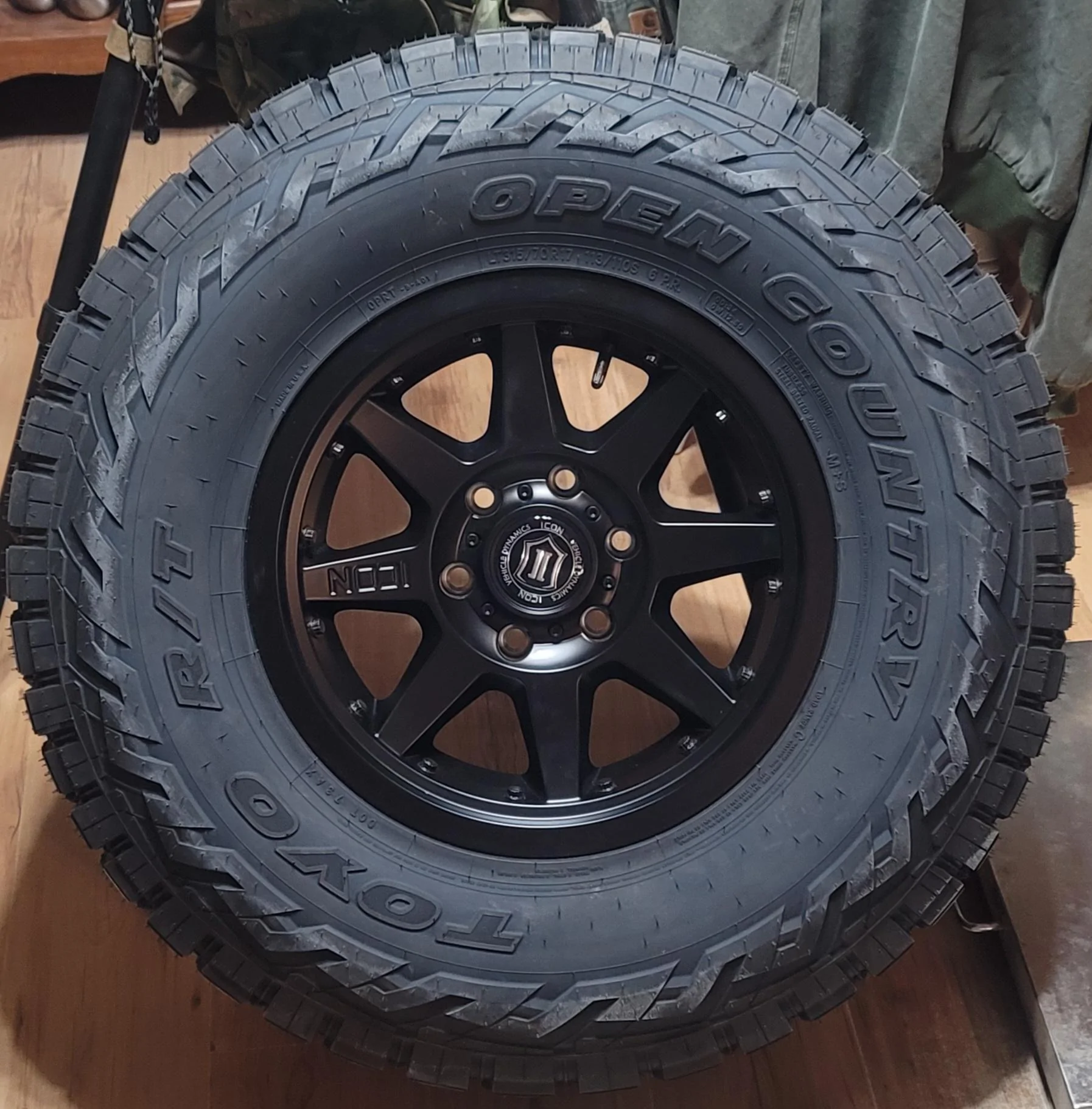 Ford Bronco Badlands SAS or Non-SAS ? 20230324_194422