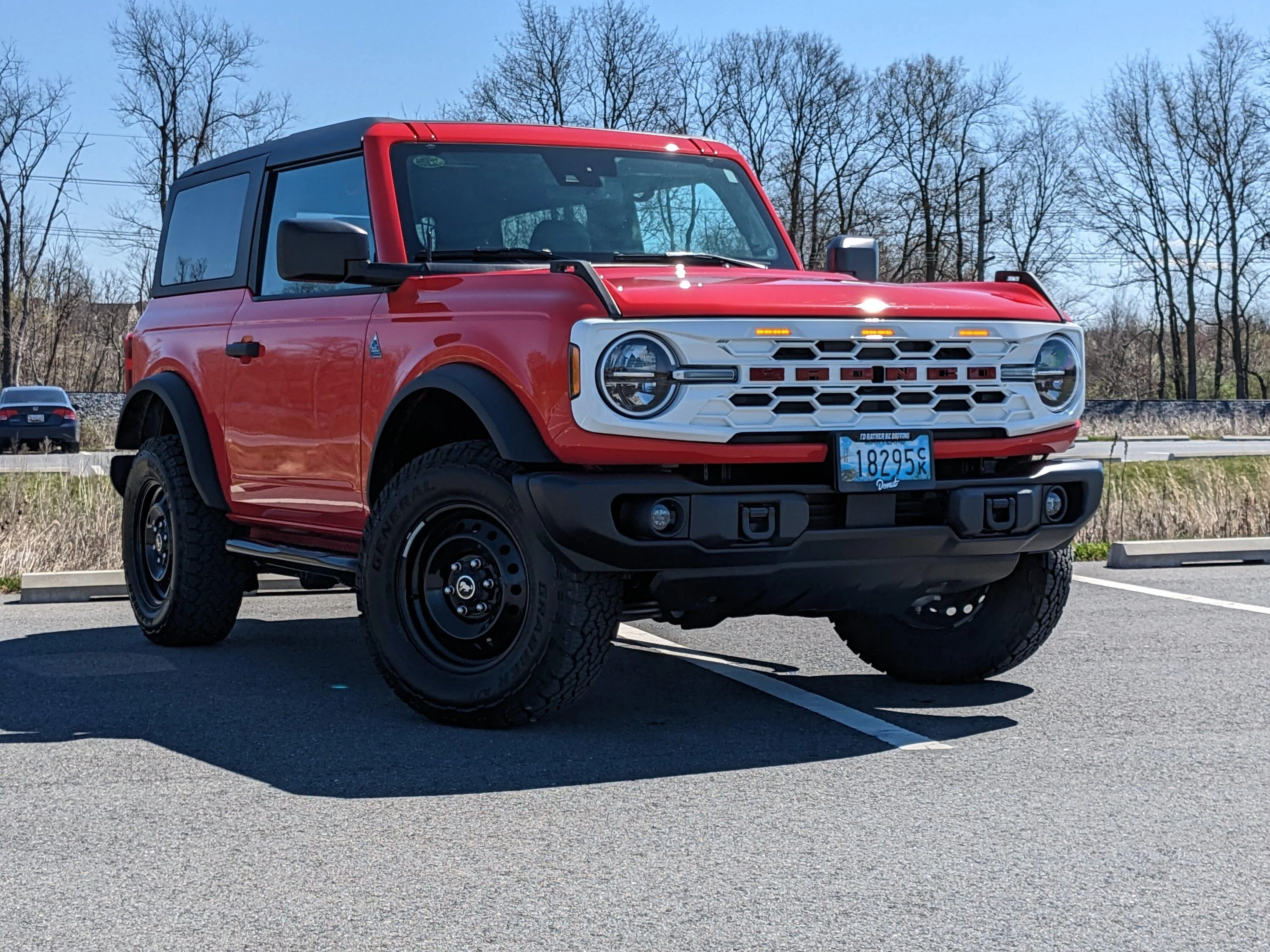 Ford Bronco iAG Para-Hex white front grille installed PXL_20230402_160033707