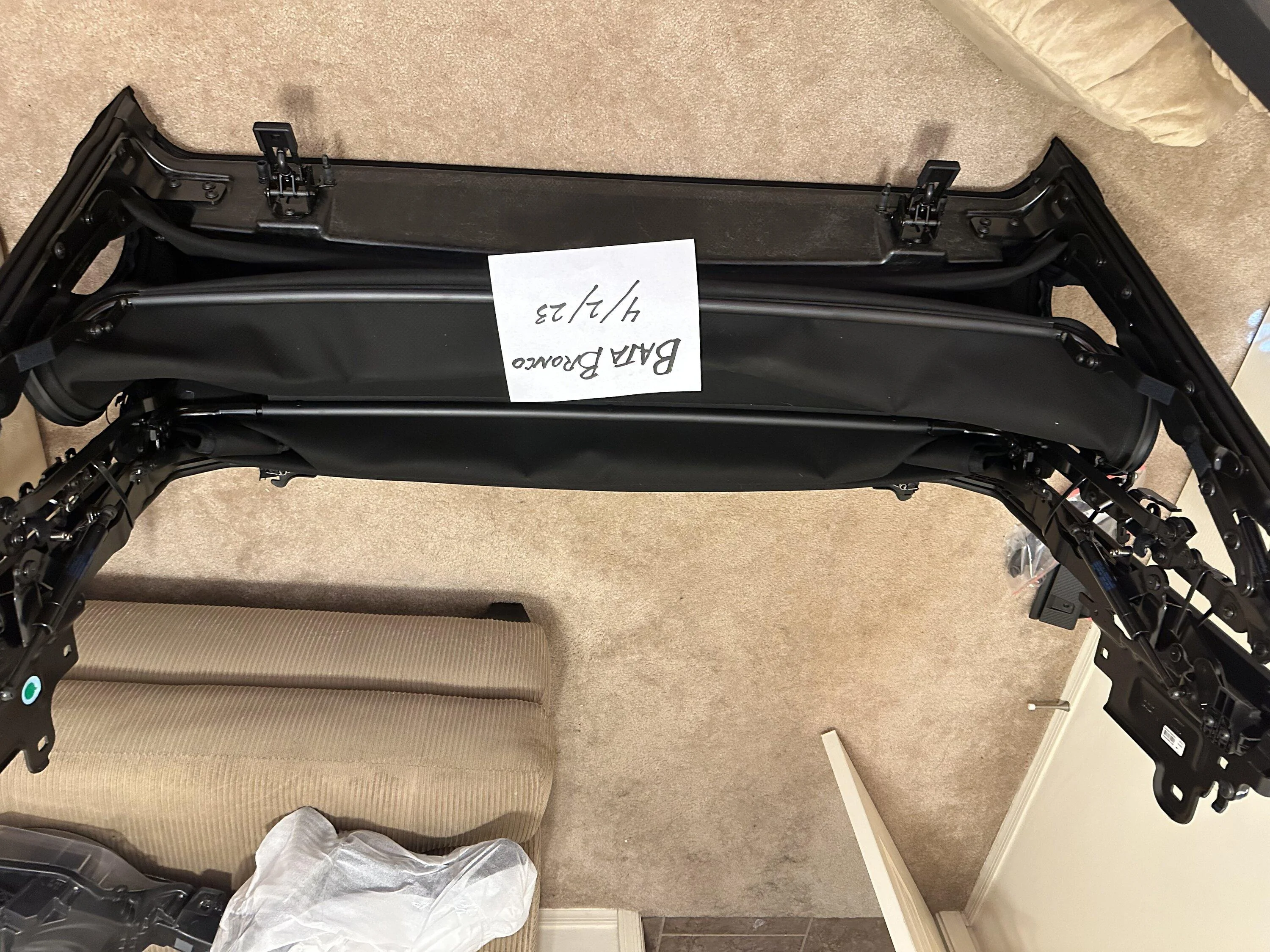 Ford Bronco Factory Soft Top 2AB6C8C4-455A-4B76-84A4-3CDD8FFACB2C