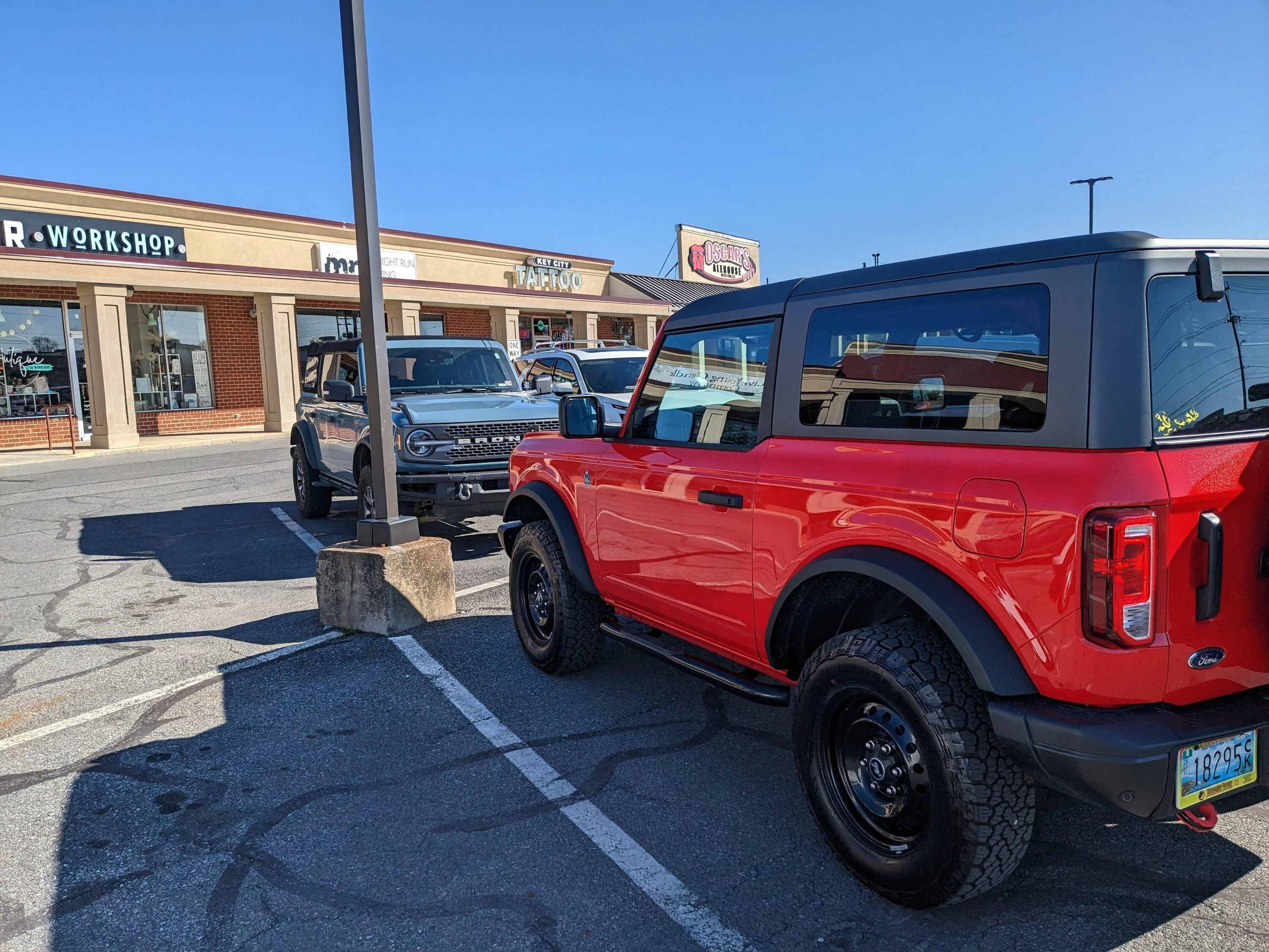 Ford Bronco Bronco Mall Club PXL_20230320_200524655