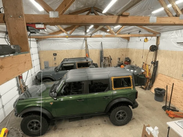 Ford Bronco Velox Gull Wing doors installed in MIC hard top 1680541517726