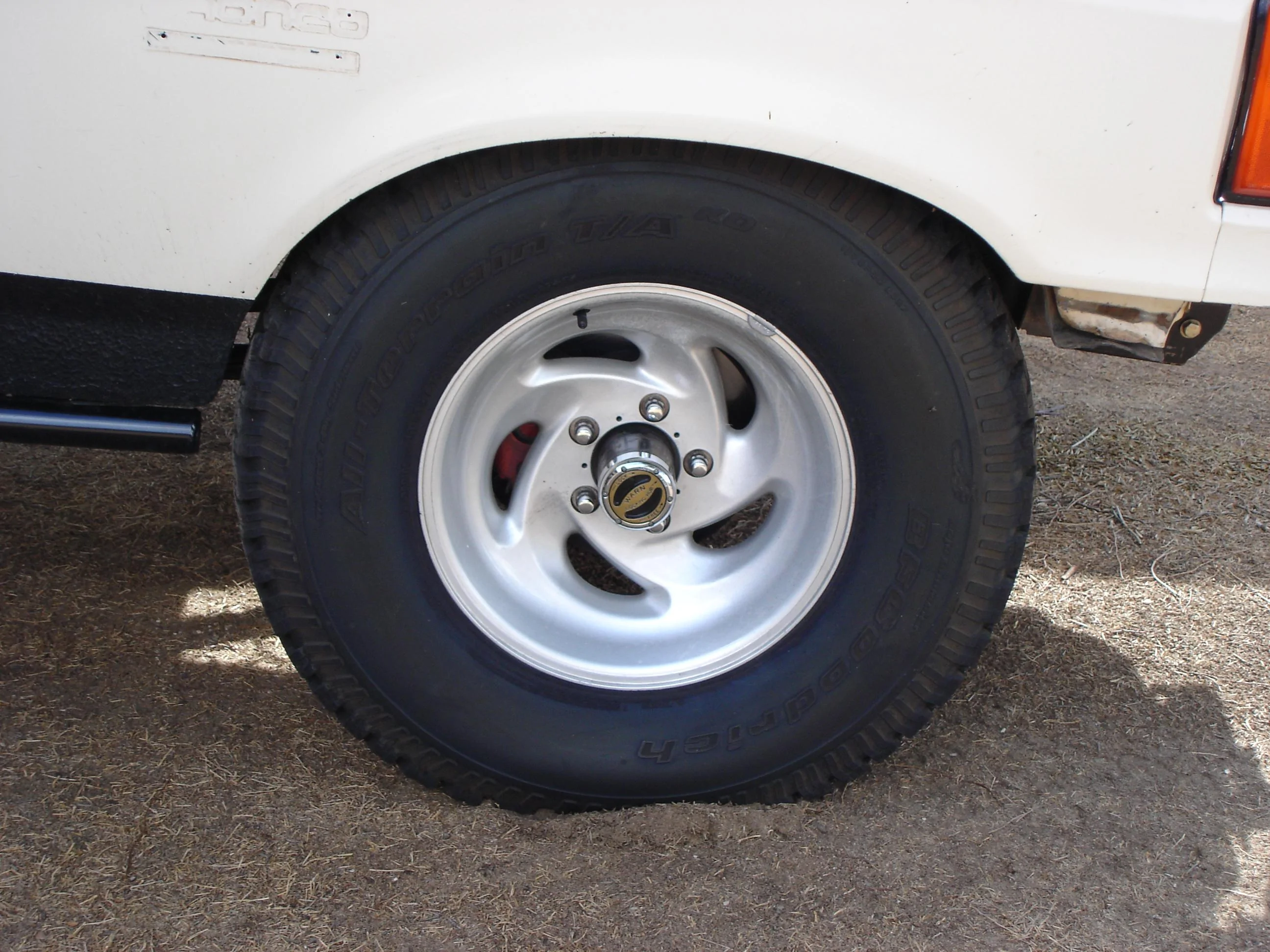 Ford Bronco Low CG, max articulation, and biggest tire size without interference? 116A7AE3-40D7-4F15-A5A7-C3F0BE36A259