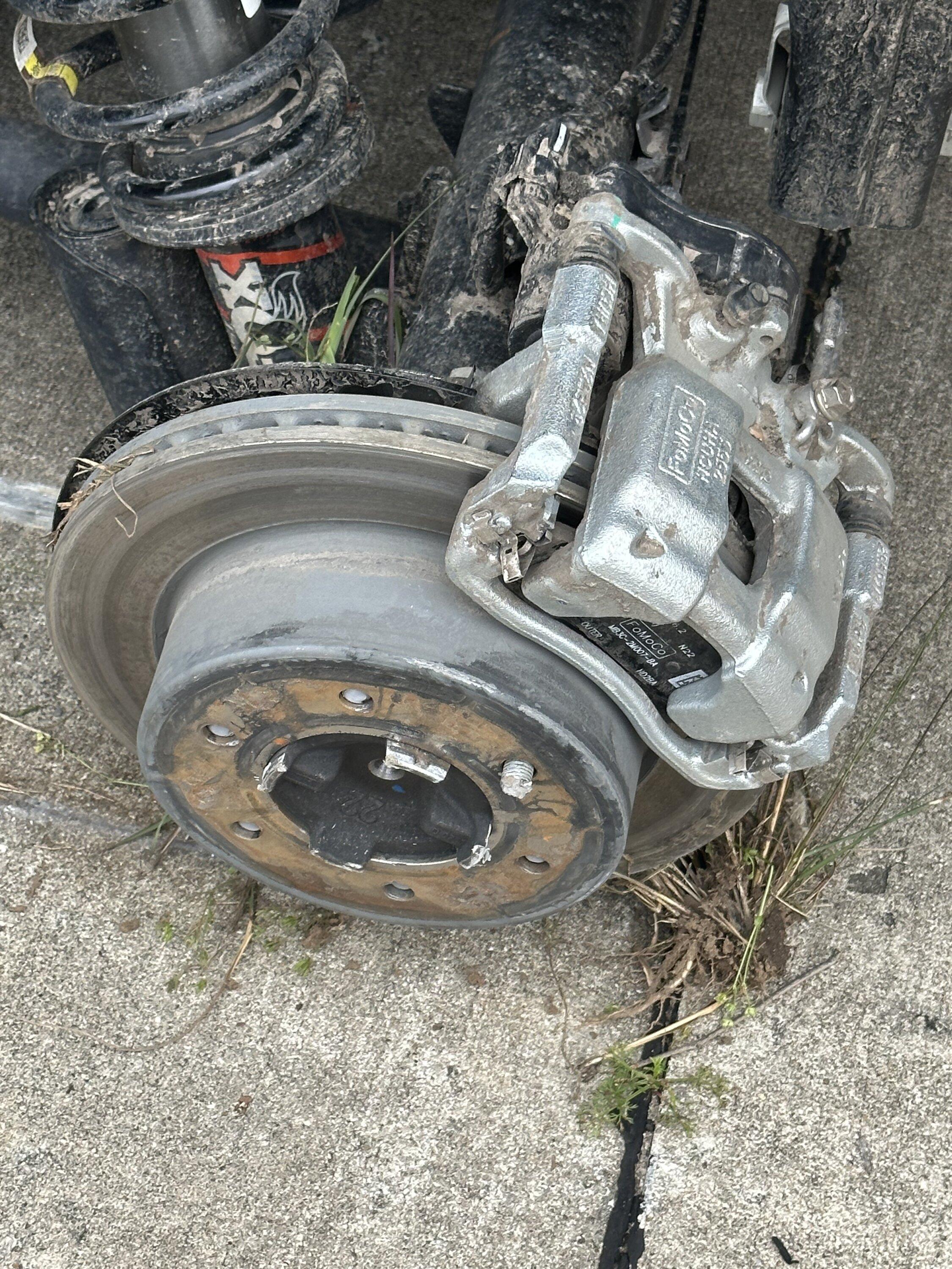 Ford Bronco Major issue with my new Bronco's wheels / hub (wheel came off while driving) IMG_0190