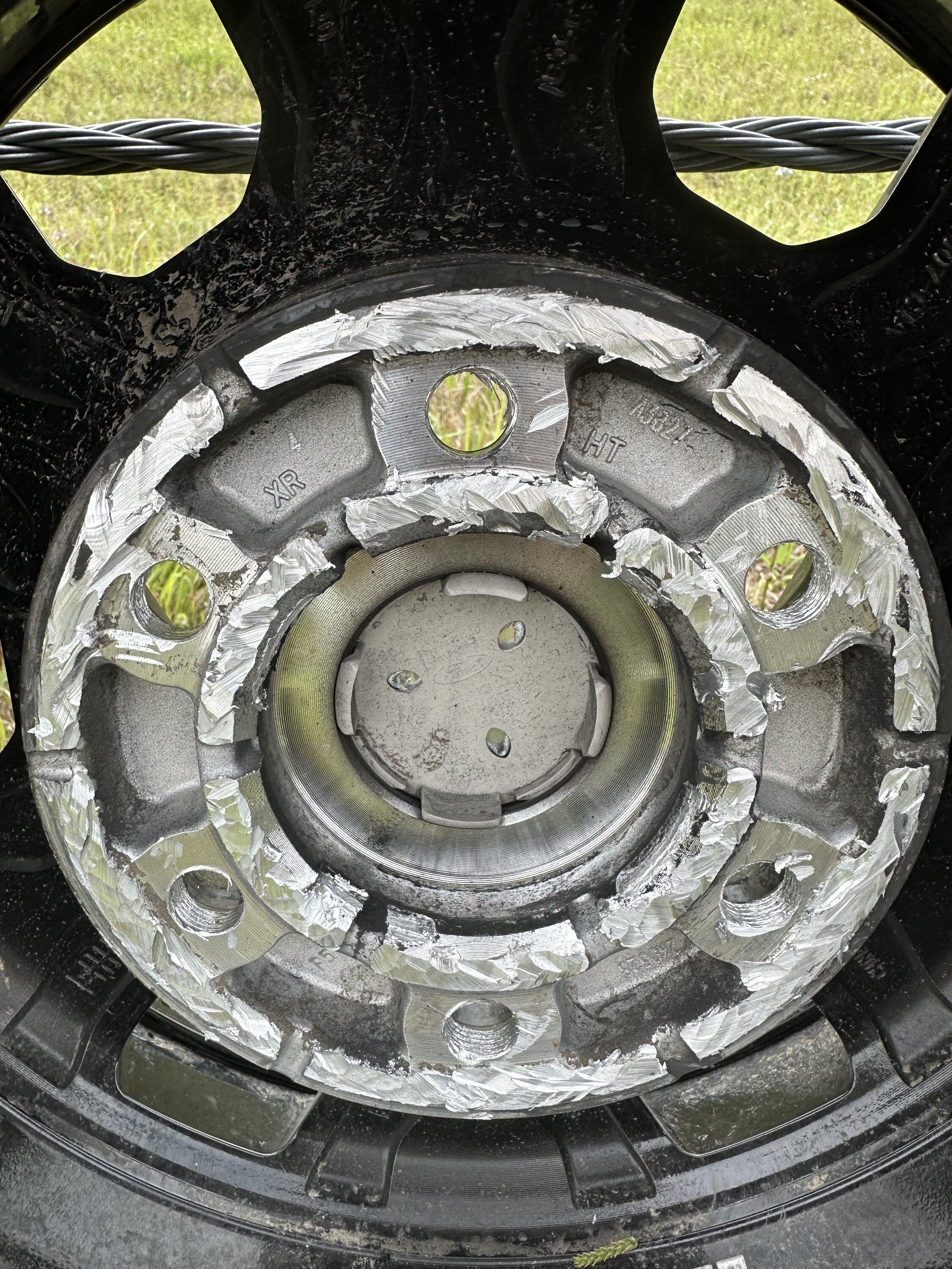 Ford Bronco Major issue with my new Bronco's wheels / hub (wheel came off while driving) IMG_0183