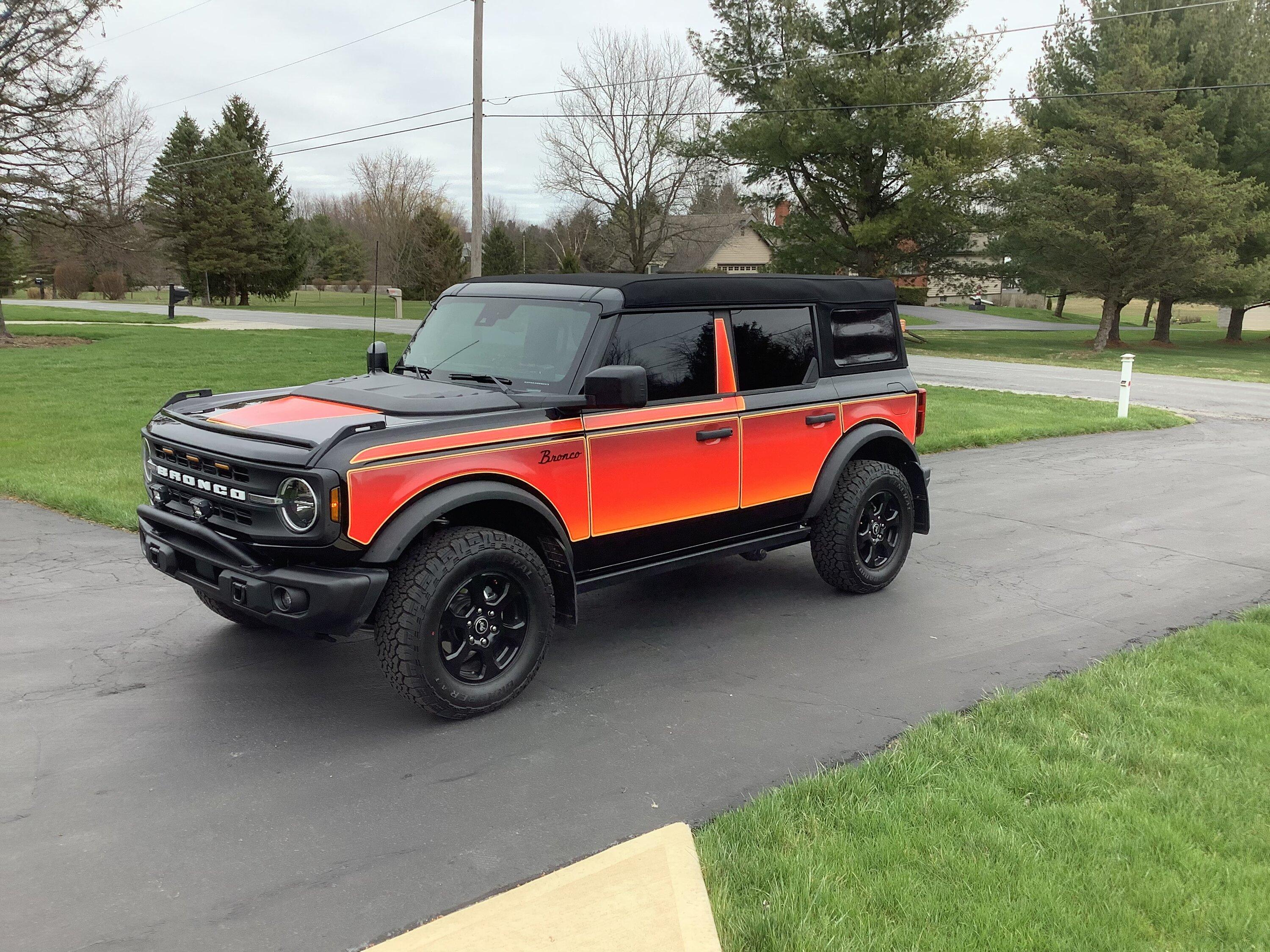 Ford Bronco Just Another Bronco Sunrise 491D9059-00EA-4631-B68D-3D56EFD6F98C