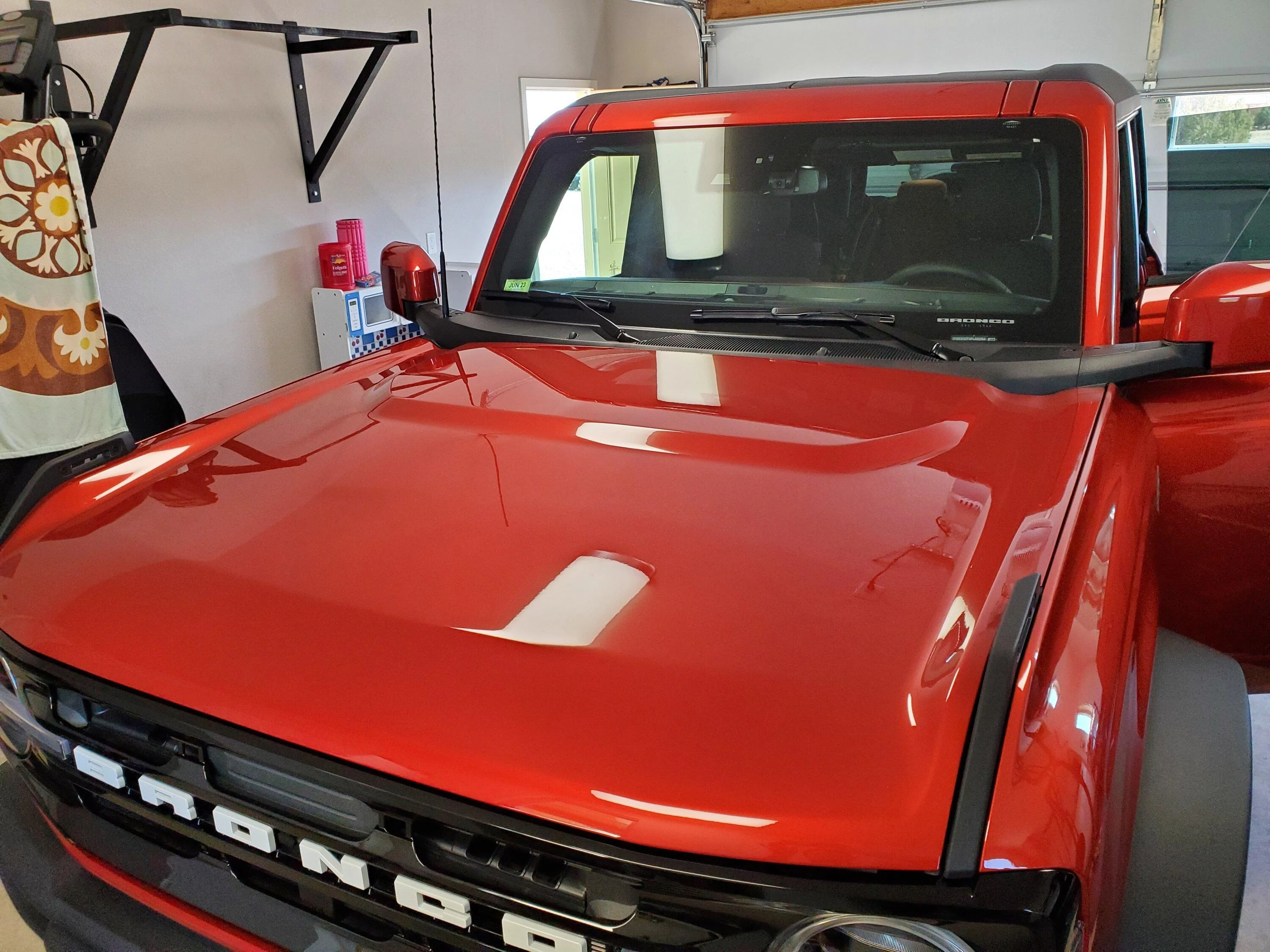 Ford Bronco HOT PEPPER RED Bronco Club 20230402_144138