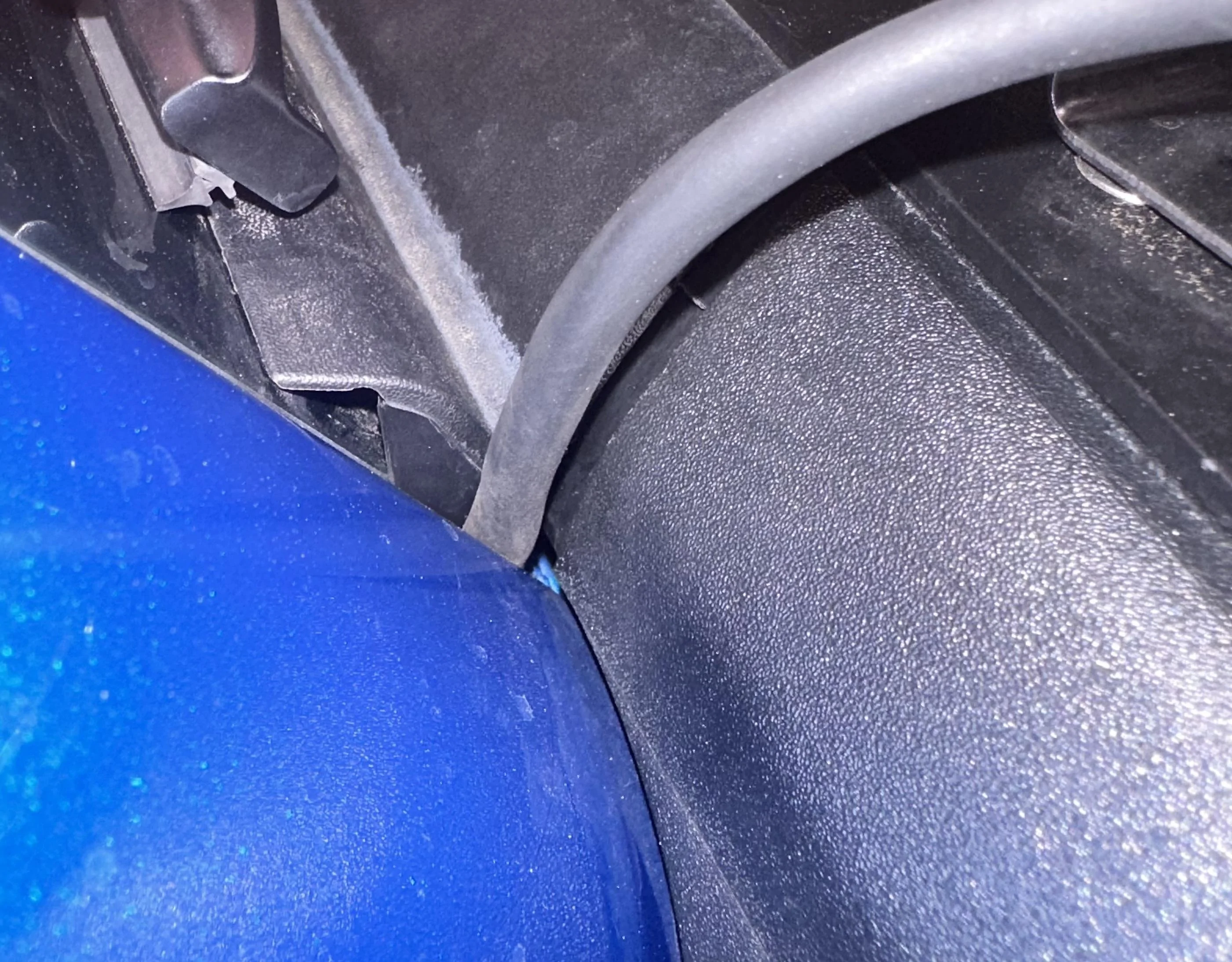 Ford Bronco How bad is this light install? FDBA0A9E-BFEE-49A1-8D51-70341350CE4F