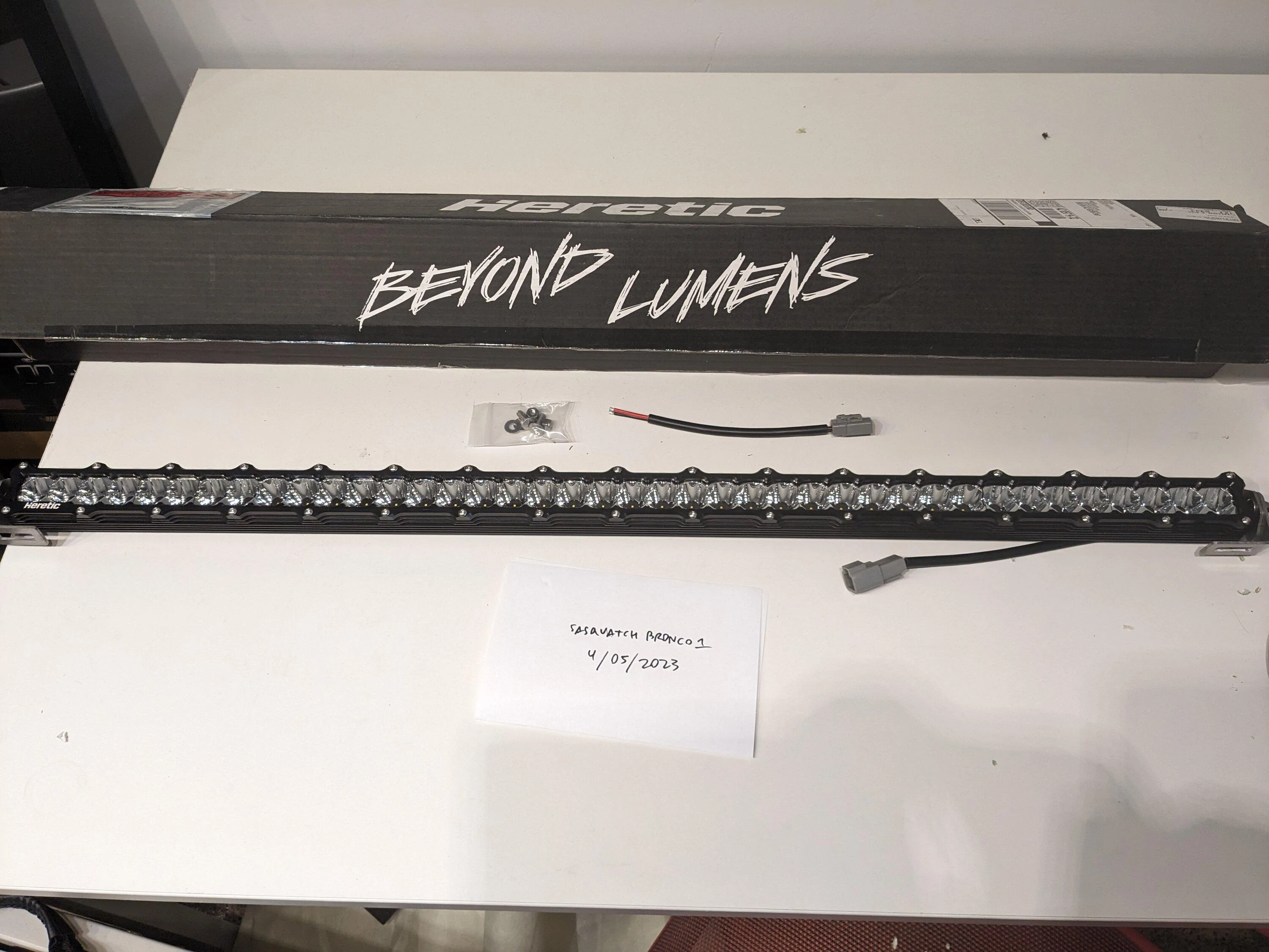 Ford Bronco Heretic 40" LED Light Bar + wire harness [NEW] PXL_20230405_173515608