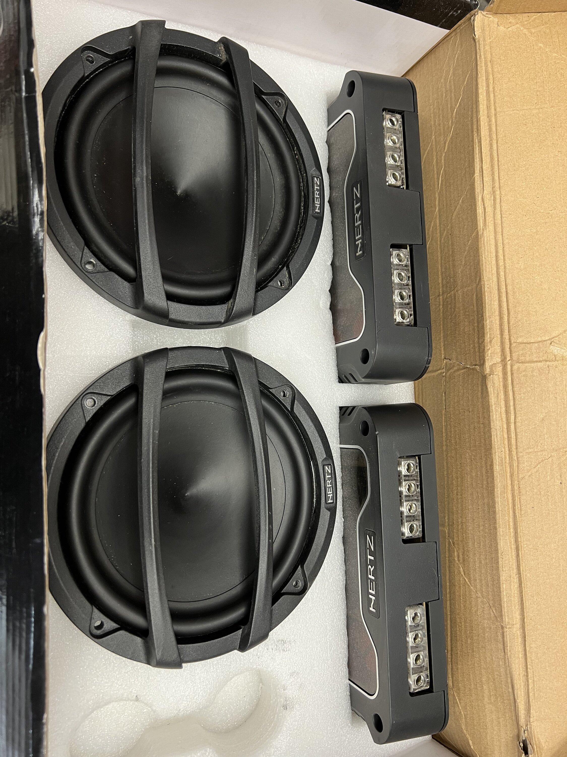 Ford Bronco 2022 BD 4 door audio upgrade 977CD673-E875-4E09-A67D-F84F6962CE4F