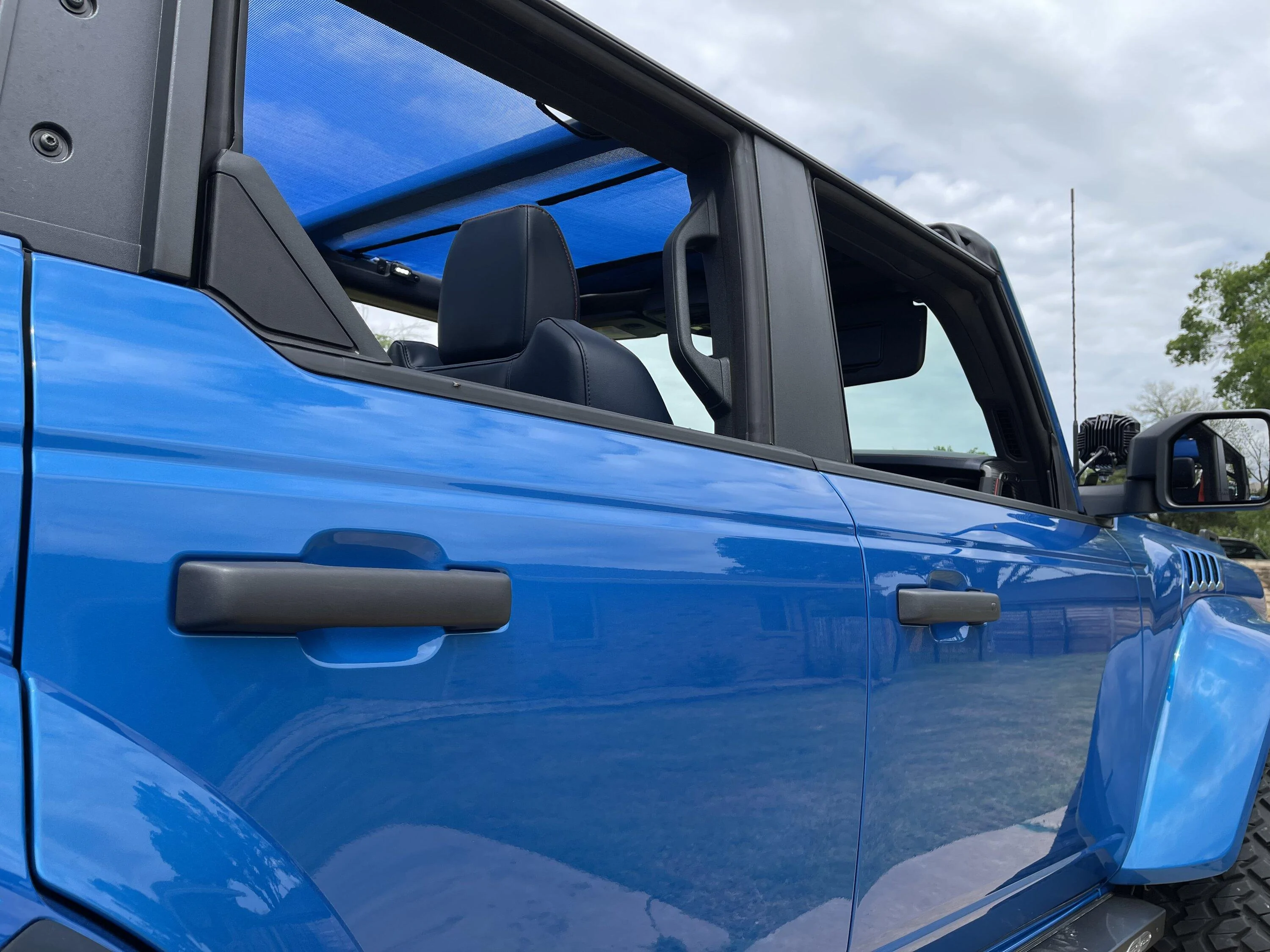 Ford Bronco New Bronco Raptor JTops Bimini installed photos C489323C-B932-4F6E-B556-4241C713E942