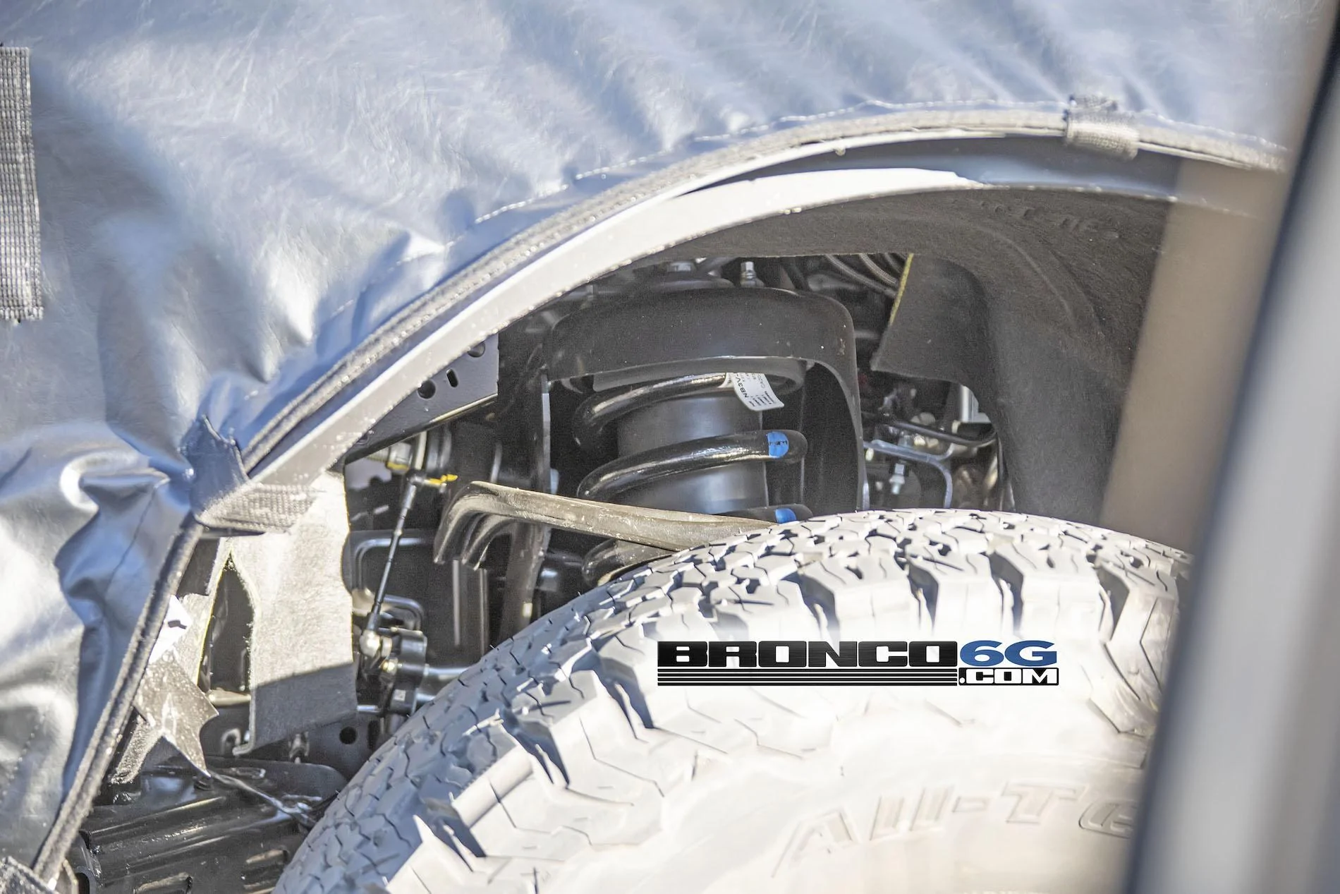BroncoWarthog.m08.Raptor-Version-Bronco6G.webp