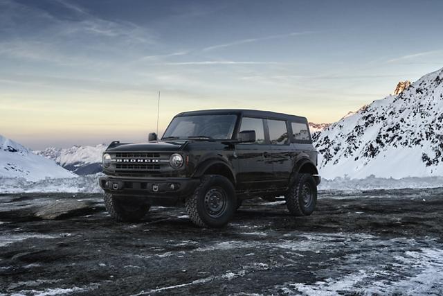 Ford Bronco Black Diamond Bronco Thread 21_FRD_BRO_50787_BlkDiamond_Black_U725