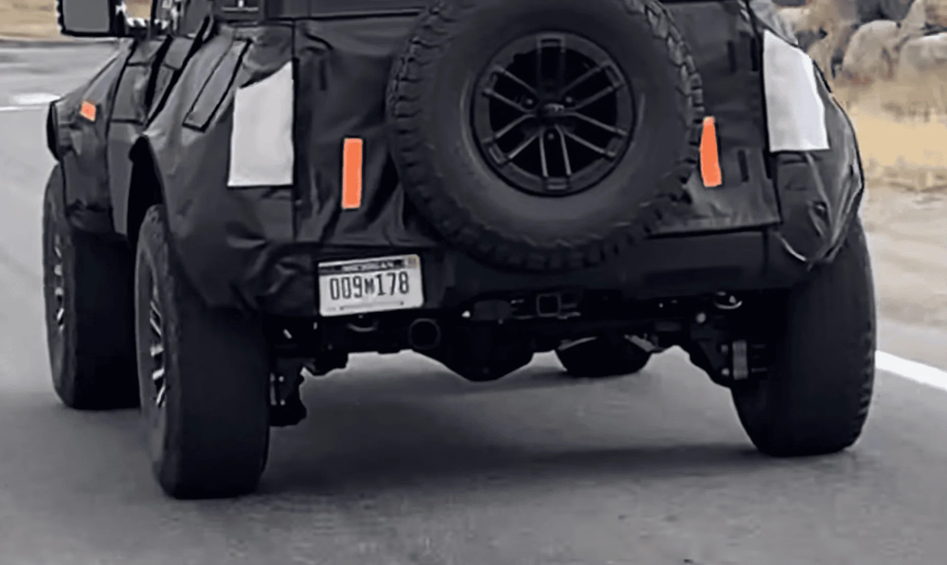 Ford Bronco (VIDEO) Multiple Bronco Warthogs on the road with closeups [TFL] 1603032104493
