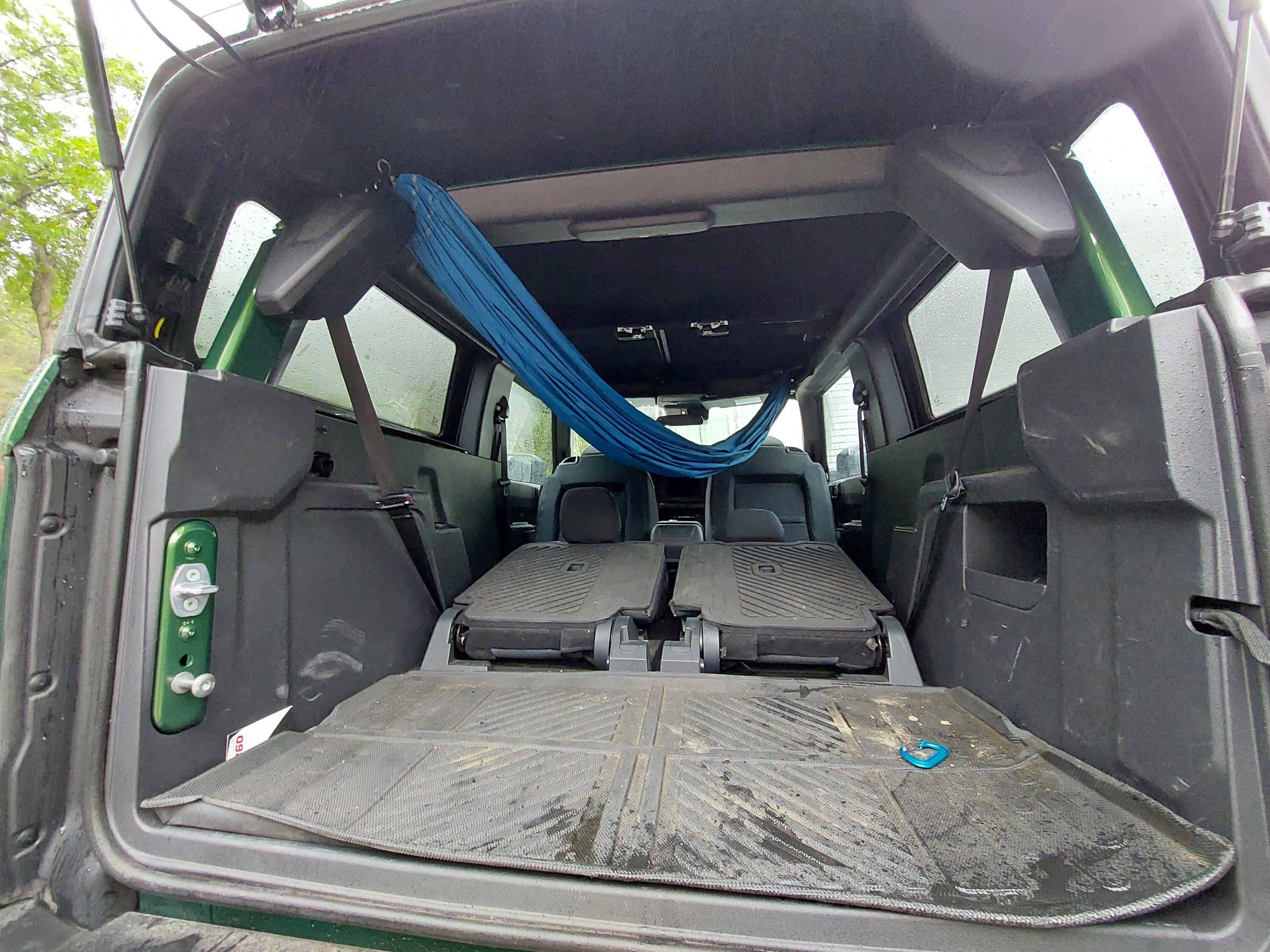 Ford Bronco Hang'n in a 2-door Bronco 20230406_131945