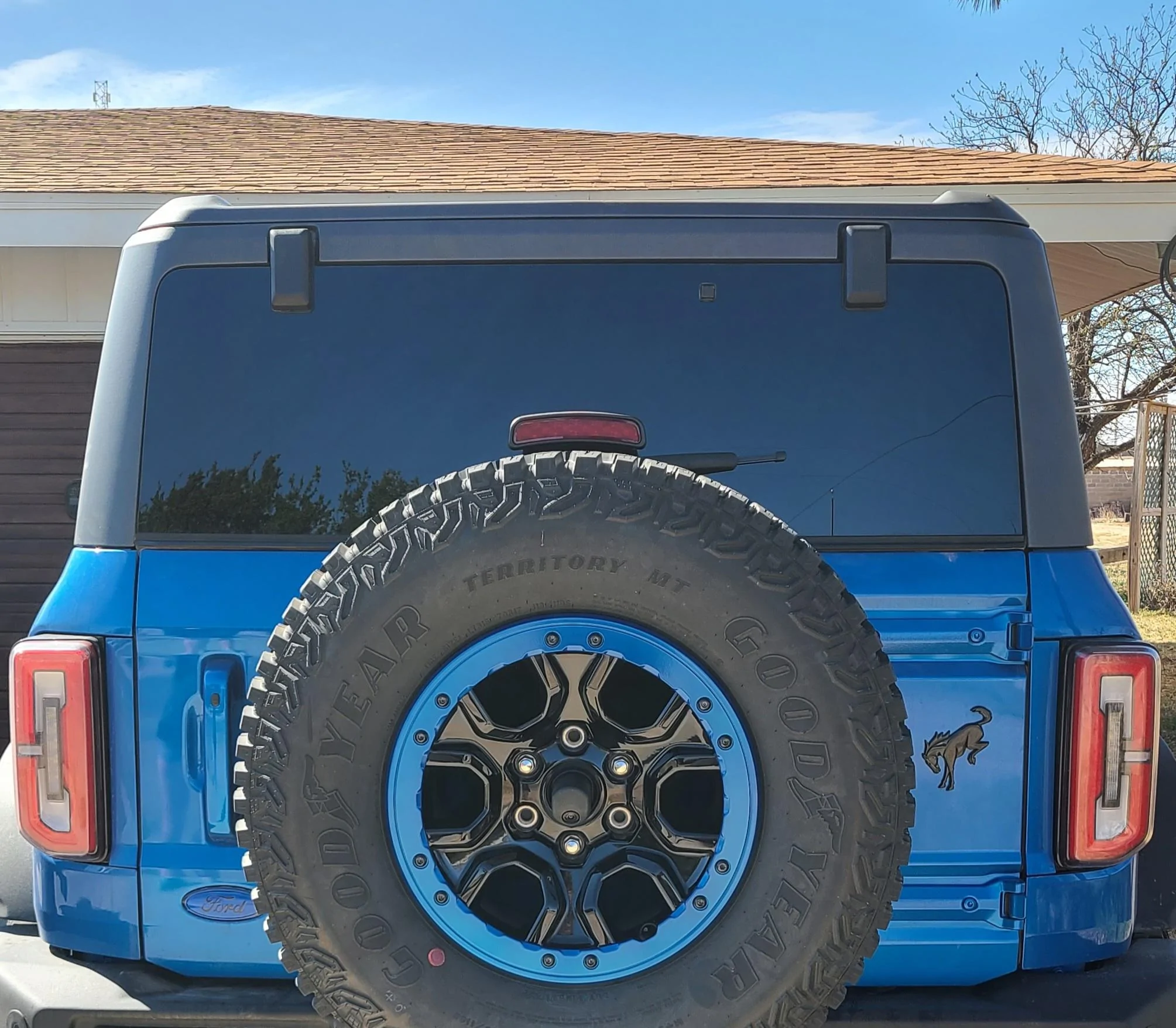 Ford Bronco DIY Tailgate Bronco Emblem Swap 20230408_104541