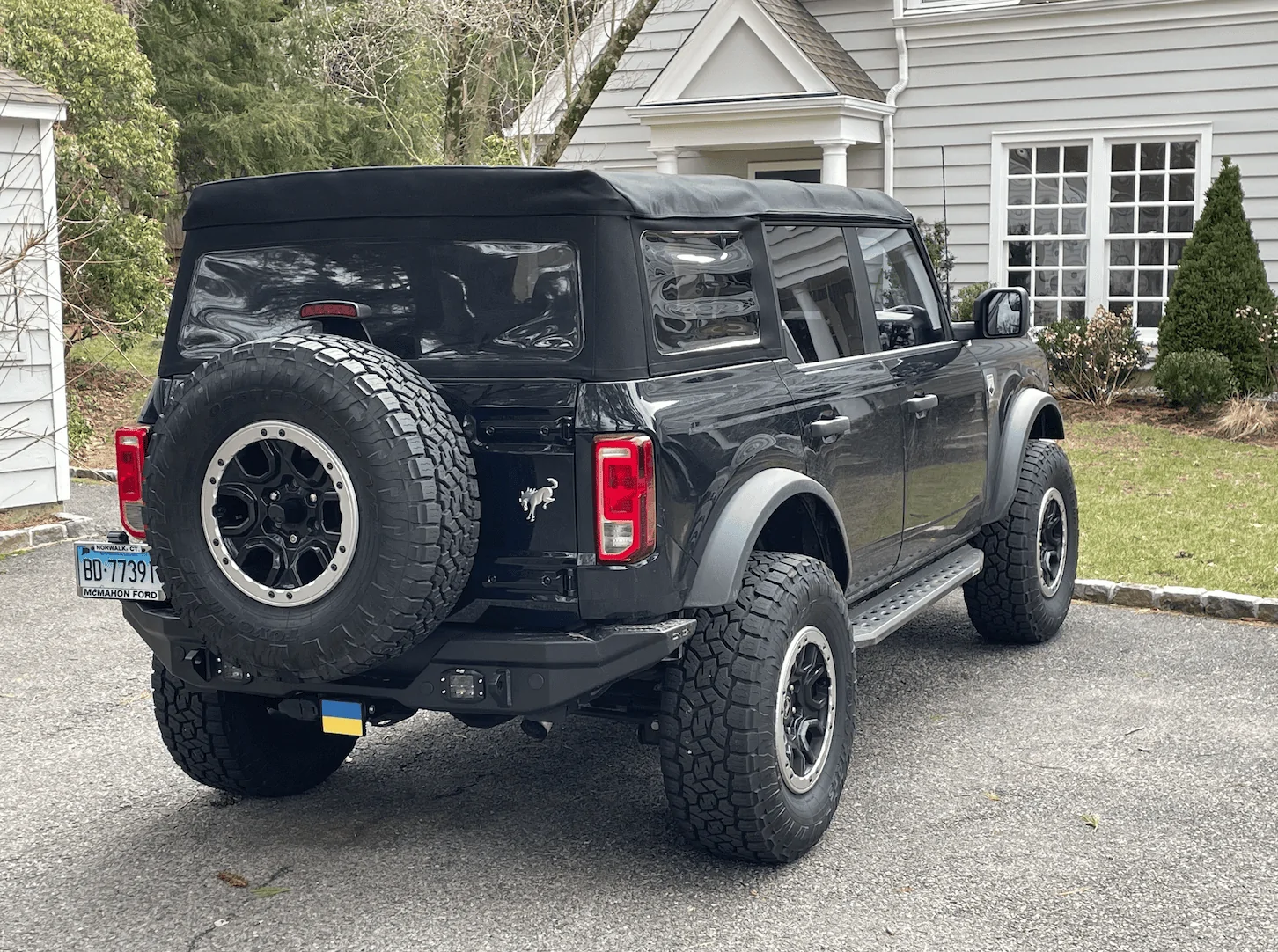 Ford Bronco 35X11.5 TOYO OC AT3 on Stock Badlands w/ No Lift Screen Shot 2023-04-08 at 11.32.21 PM