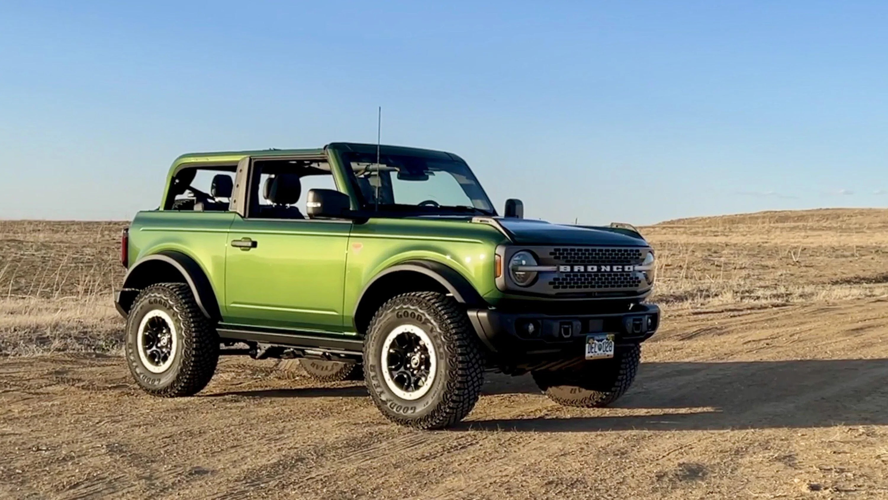 Ford Bronco ERUPTION GREEN Bronco Club IMG_1141