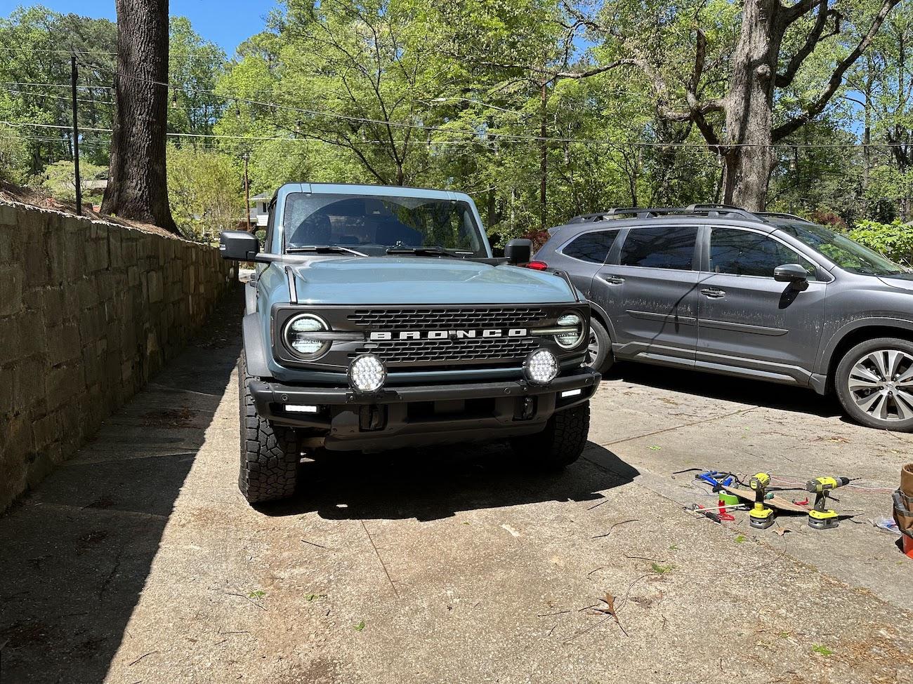 Ford Bronco Tricky Motorsports Bumper Light Brackets x Auxbeam Round LED Offroad Lights IMG_0052