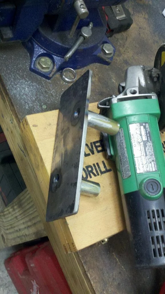 Ford Bronco Damage while using winch on improperly installed Rough Country High Mount s46OLJu