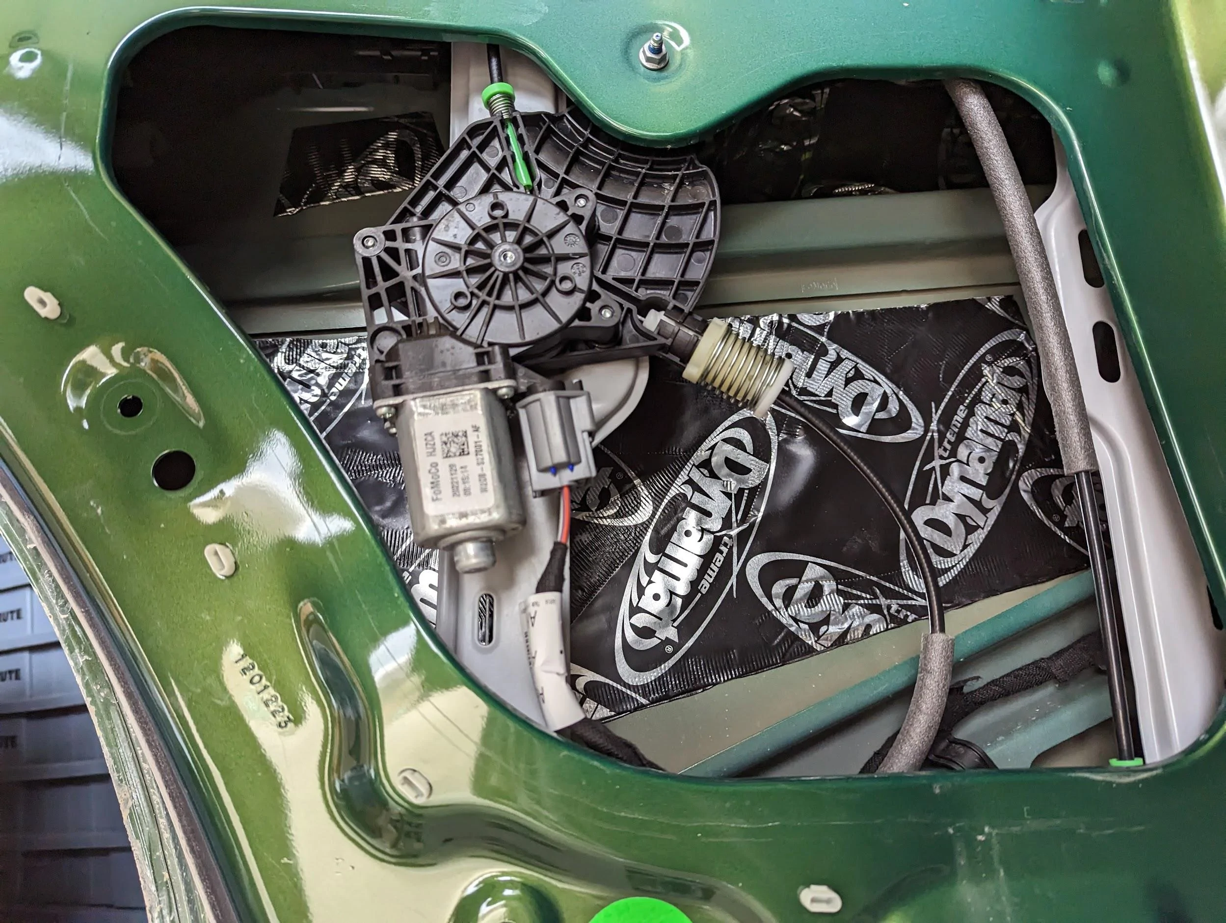 Ford Bronco Stereo Overhaul - Mild Documentation dynamat