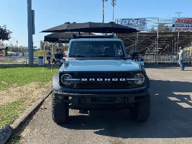 Ford Bronco Humbra Folding Hitch With Canopy IMG_6144