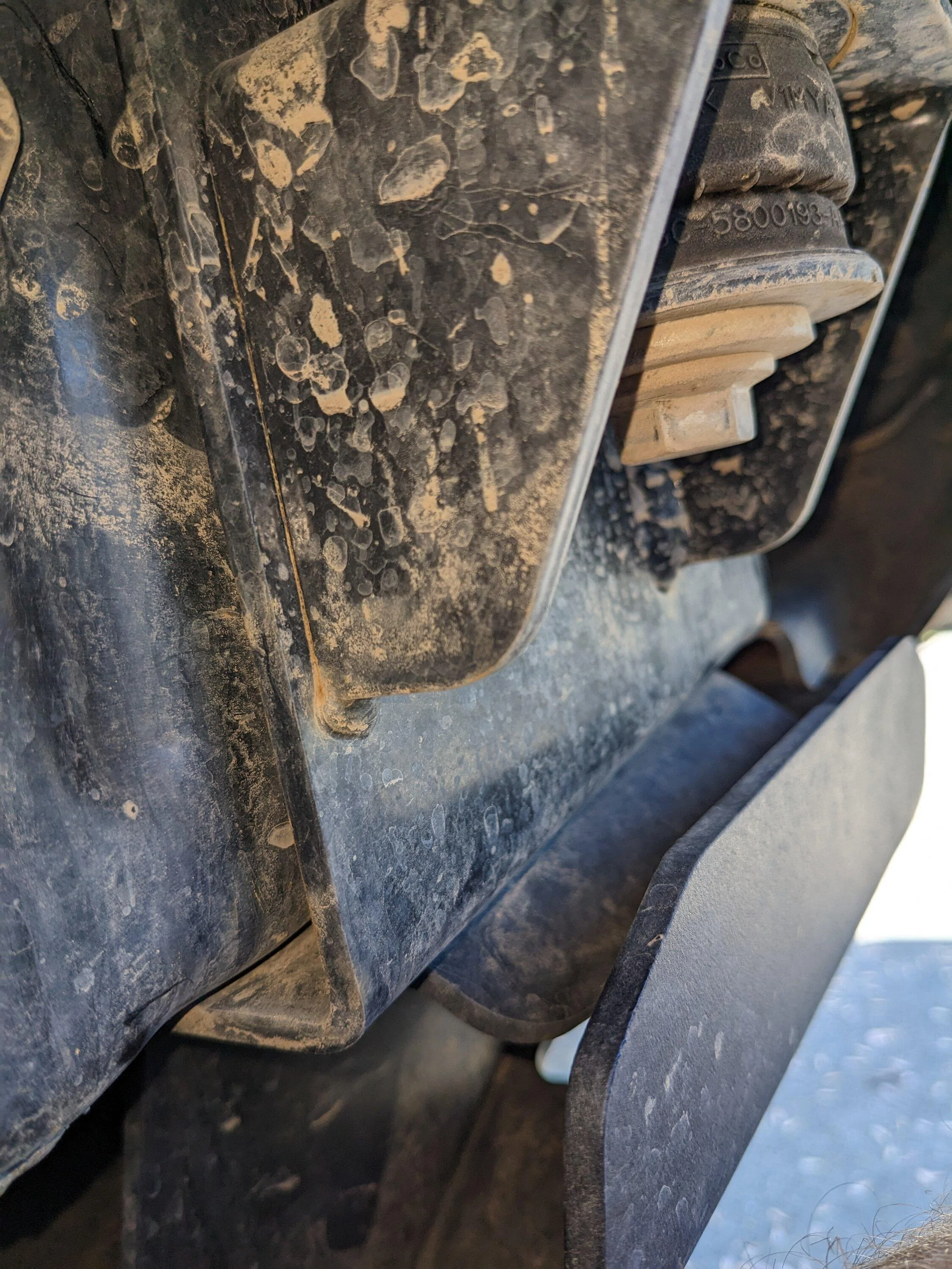 Ford Bronco Damage while using winch on improperly installed Rough Country High Mount 1681332278418