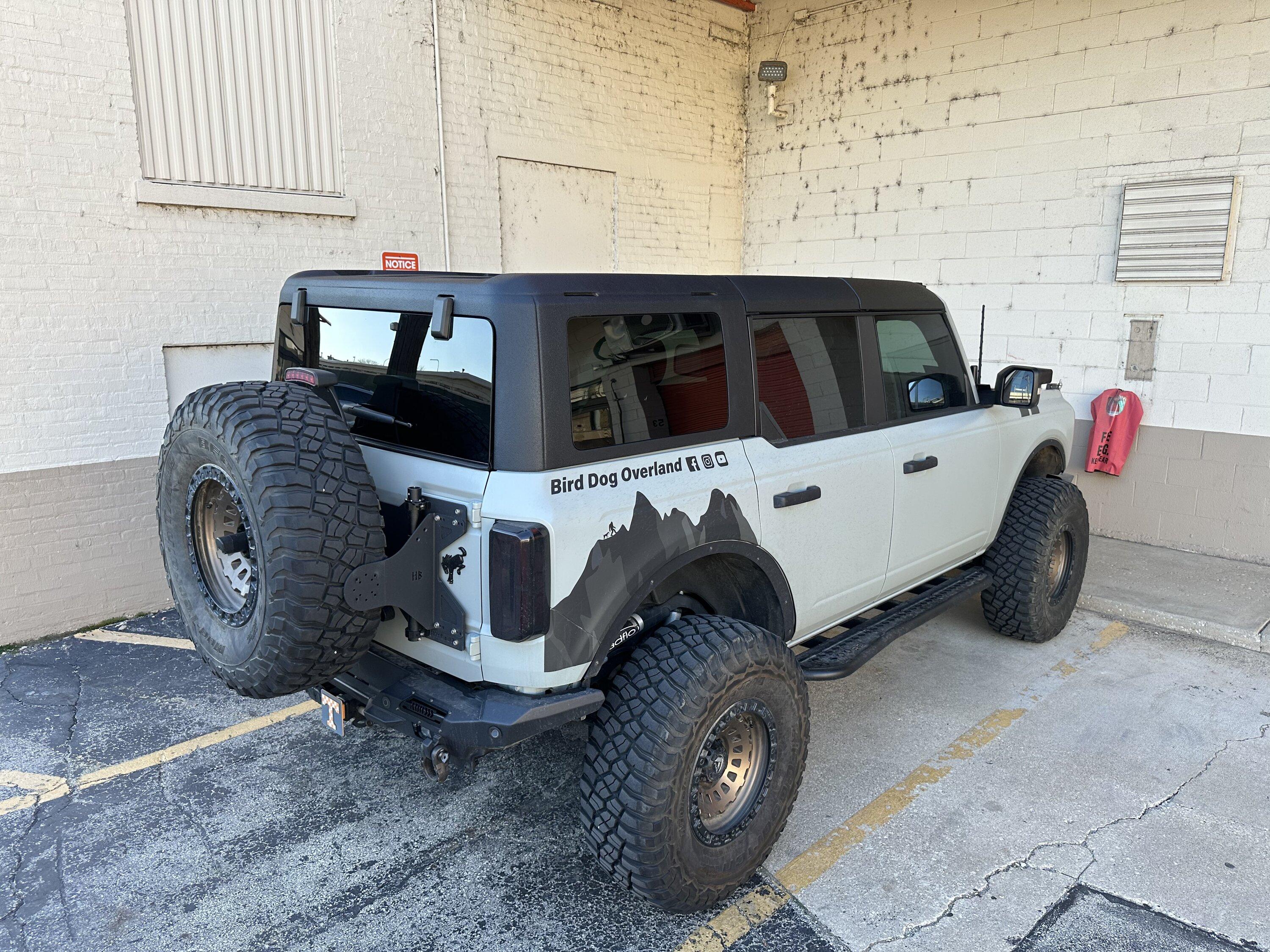 Ford Bronco Anderson Composites Hard Top installed photos! BBAA2985-2D28-4ECA-A5EC-660A3D8E3C0B