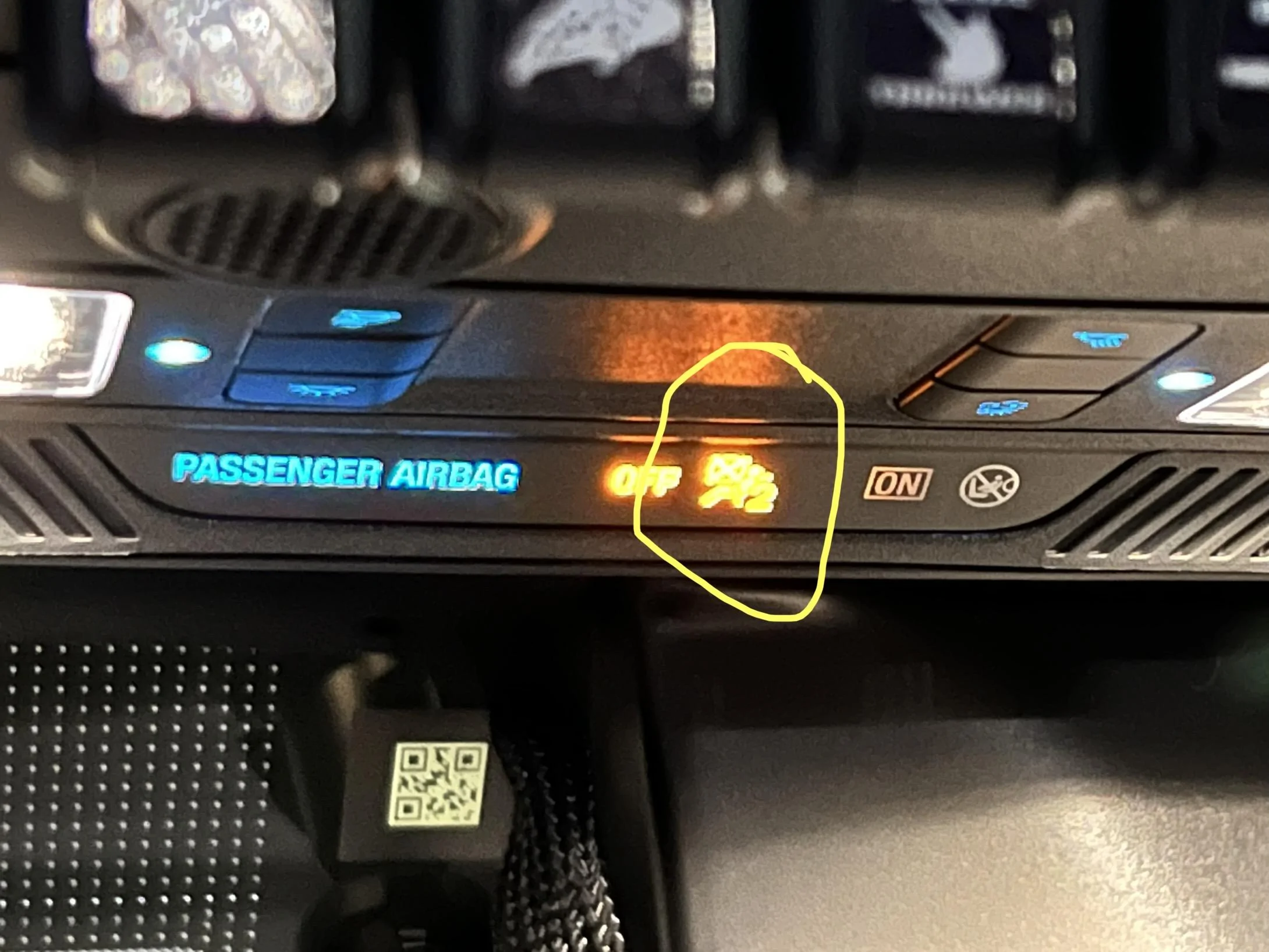 Ford Bronco Airbag Warning Lights: Is this normal or is something wrong? IMG_3136