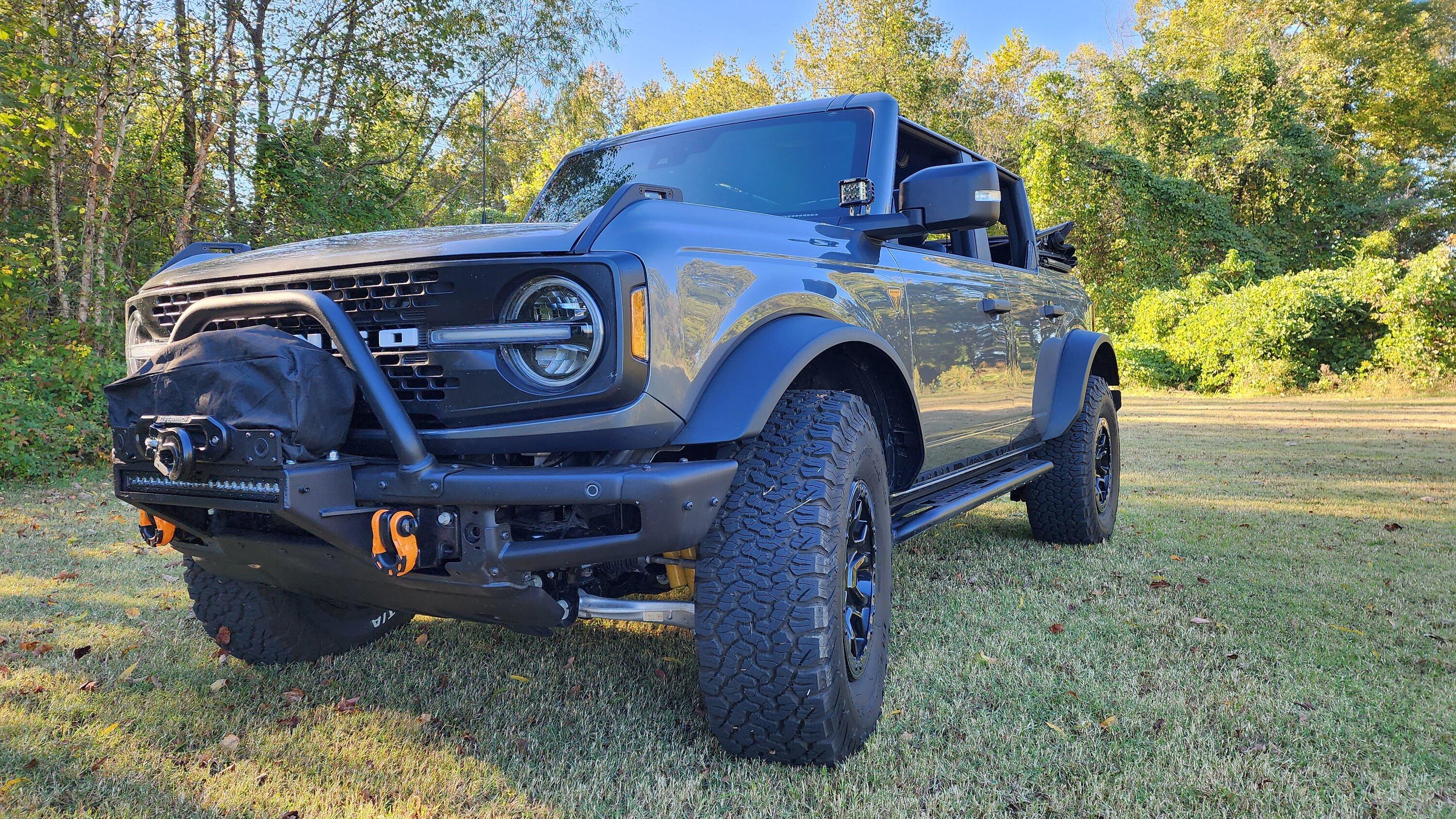 Ford Bronco *Poll* Rock Slider Suggestions? 20221017_162106