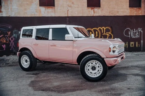 Ford Bronco PINK Bronco Wildtrak for $100K! 😳 10