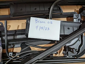Ford Bronco FS: Ford Trektop Twill Soft Top for 2 Door Bronco Trektop 8