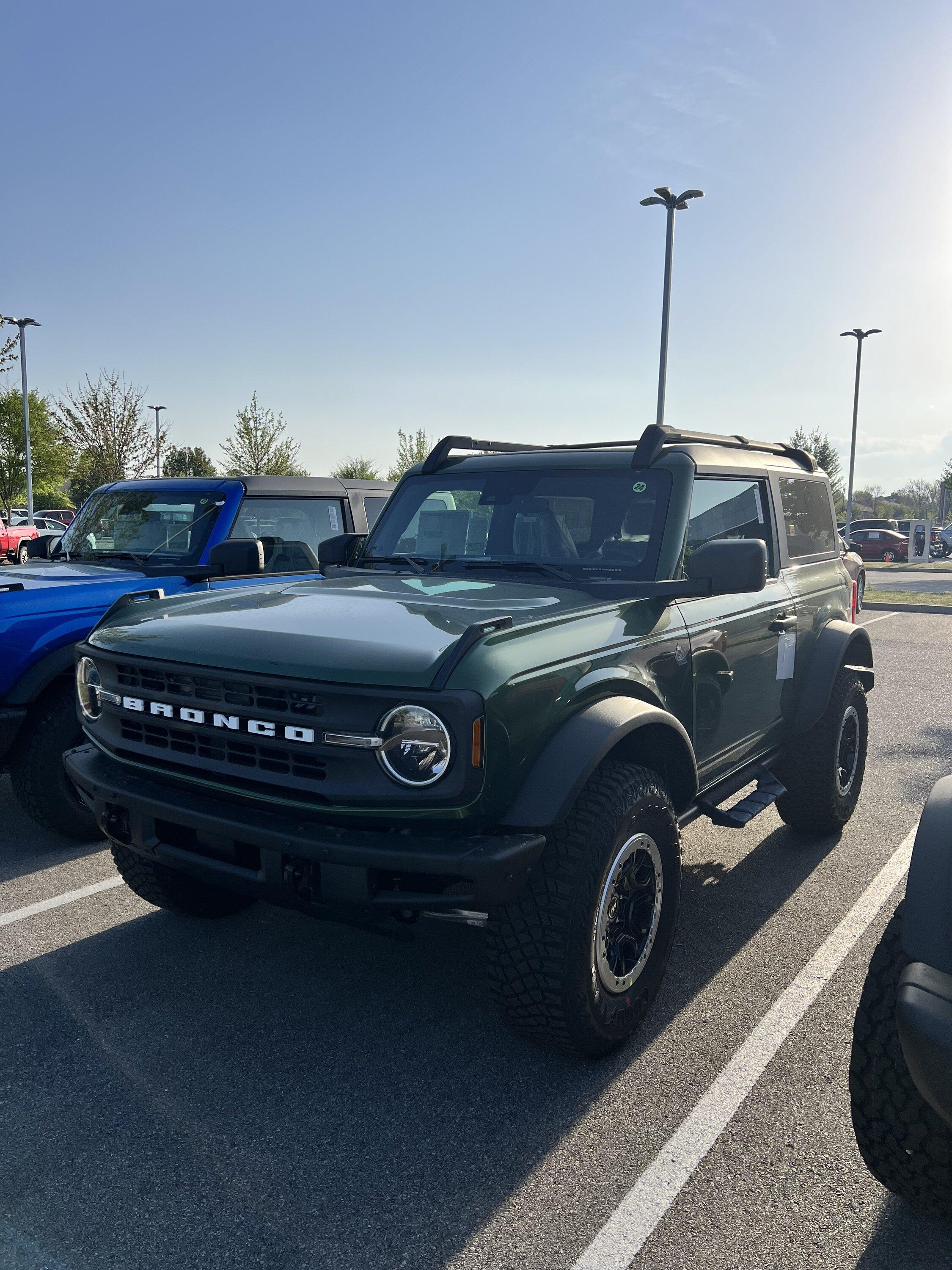 Ford Bronco 3/20/2023 Build Week with spreadsheet D9B90CD6-0D15-42CB-9B39-DDEFB05923F4