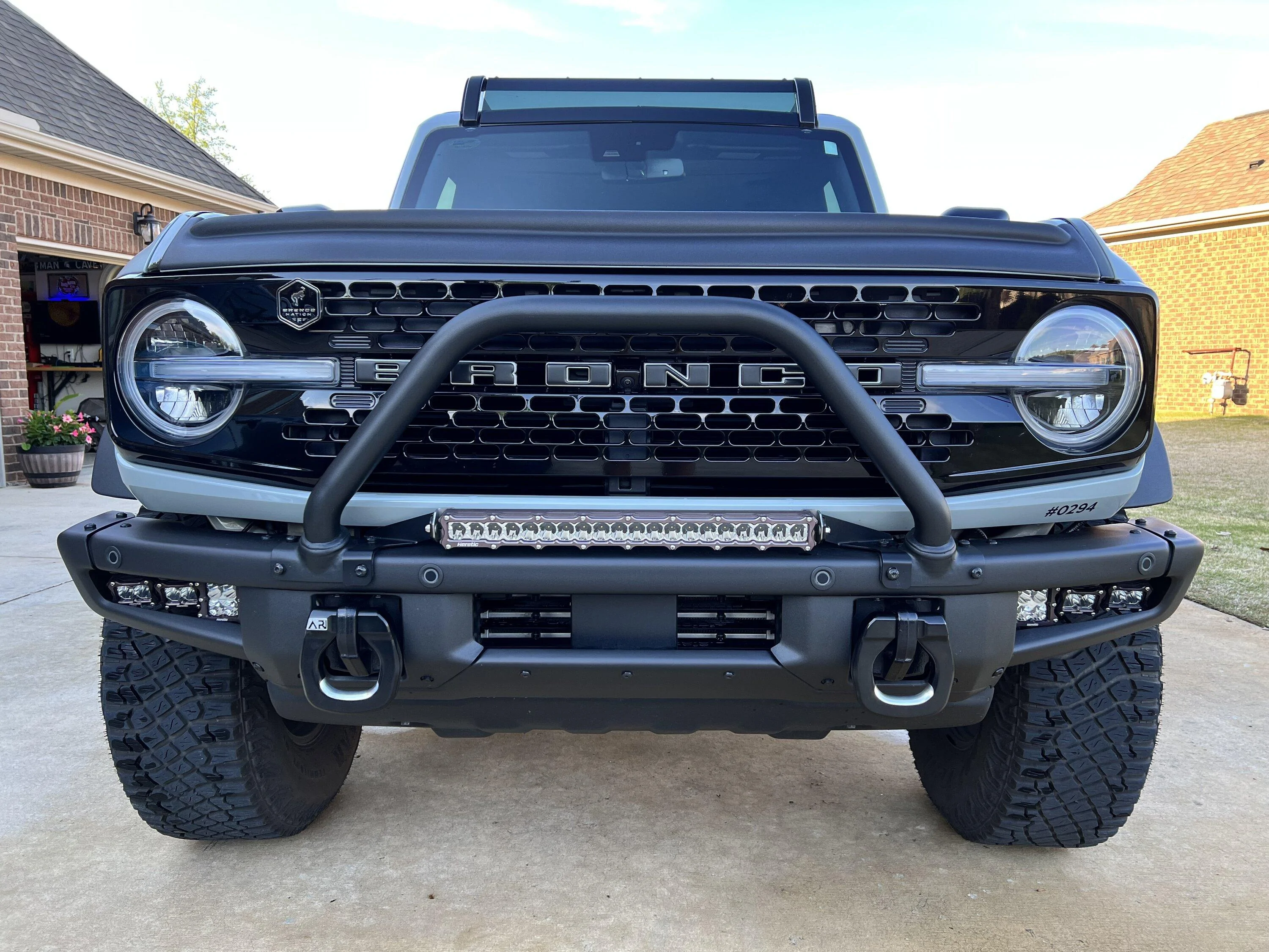 Ford Bronco S.I.T.H. S.B.D / S.I.T.H. S.B.D-R    Front Recovery Points X Rear Hitch Recovery Point IMG_6896
