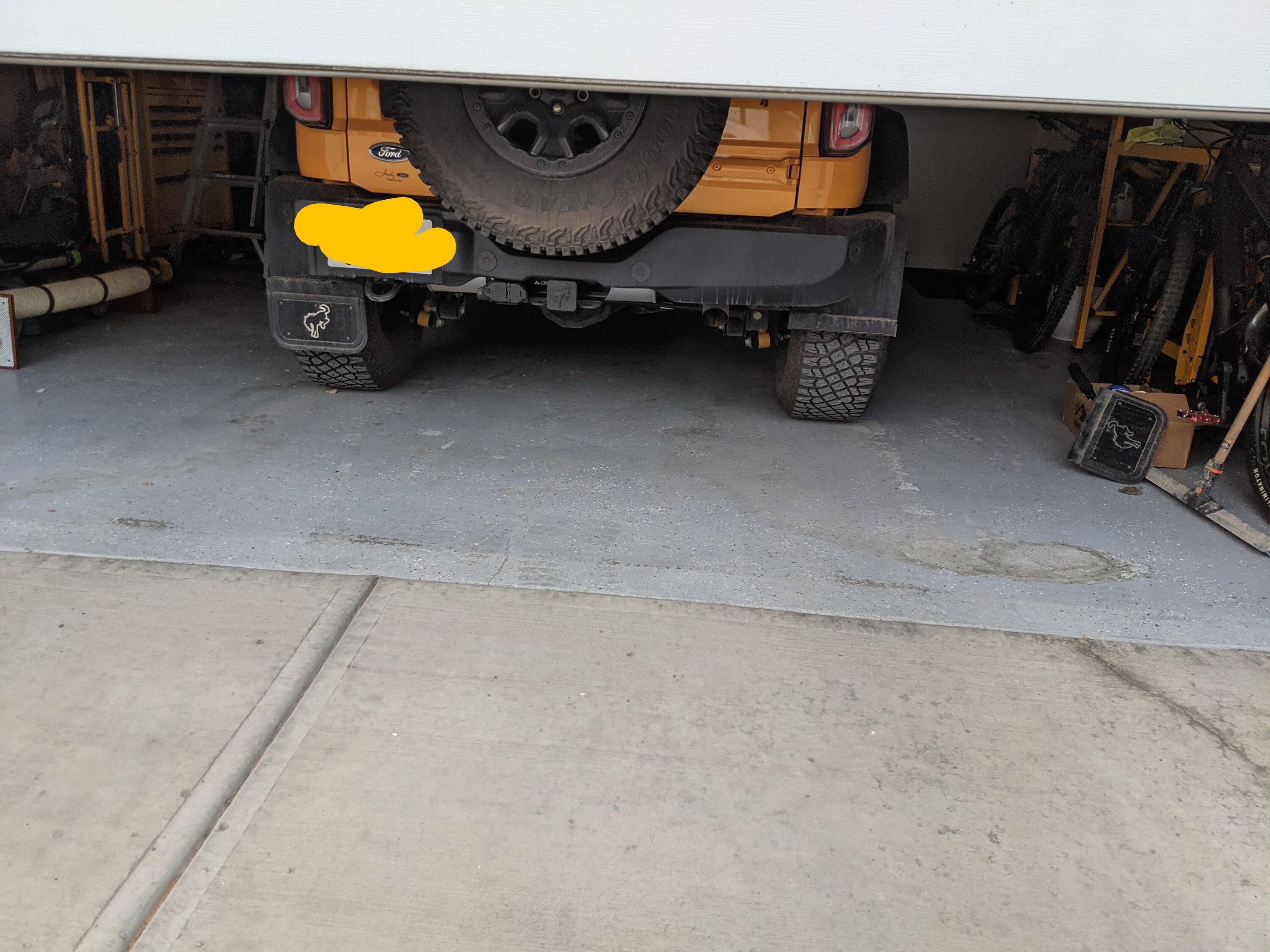 Ford Bronco Install Gatorback rear flap question PXL_20230416_015237665~2