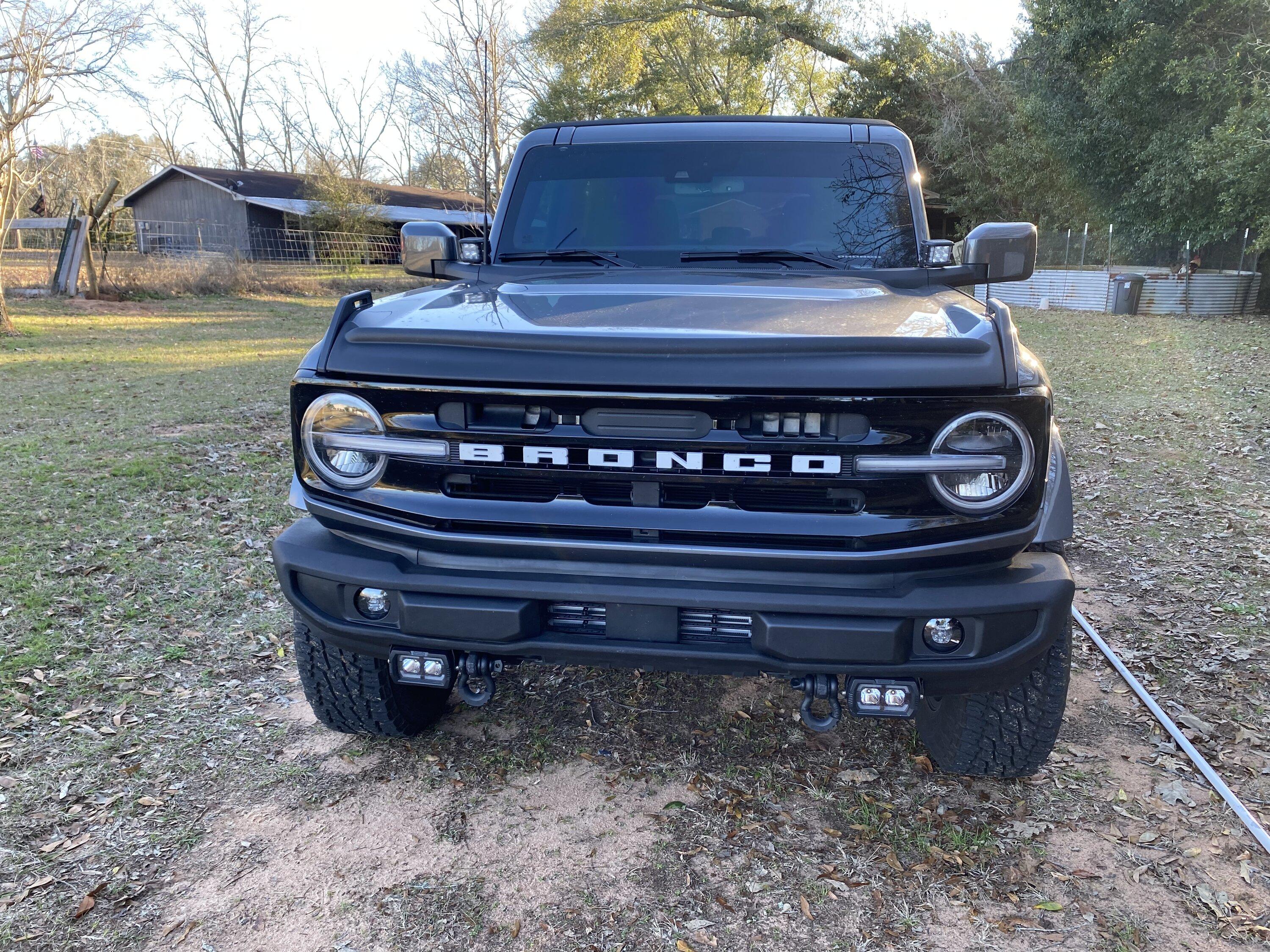 Ford Bronco Installed the Ford Hood Protector Aeroskin II Trail Armor Textured Black For Bronco 2021-2023 55E862F4-0881-4CBD-A71D-1177B695623E