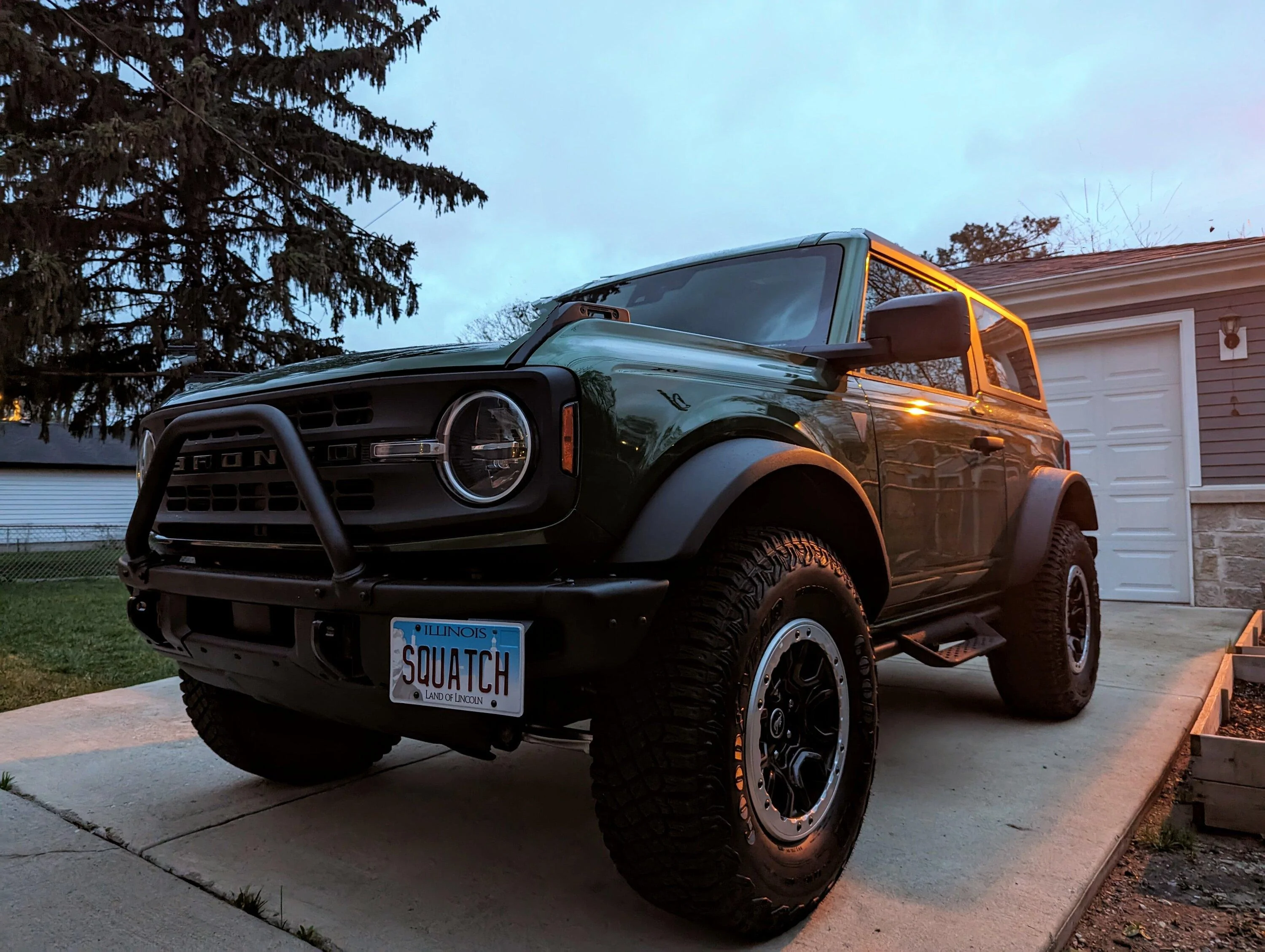 Ford Bronco Love this vanity plate SQW4TCH PXL_20230417_004858321~2